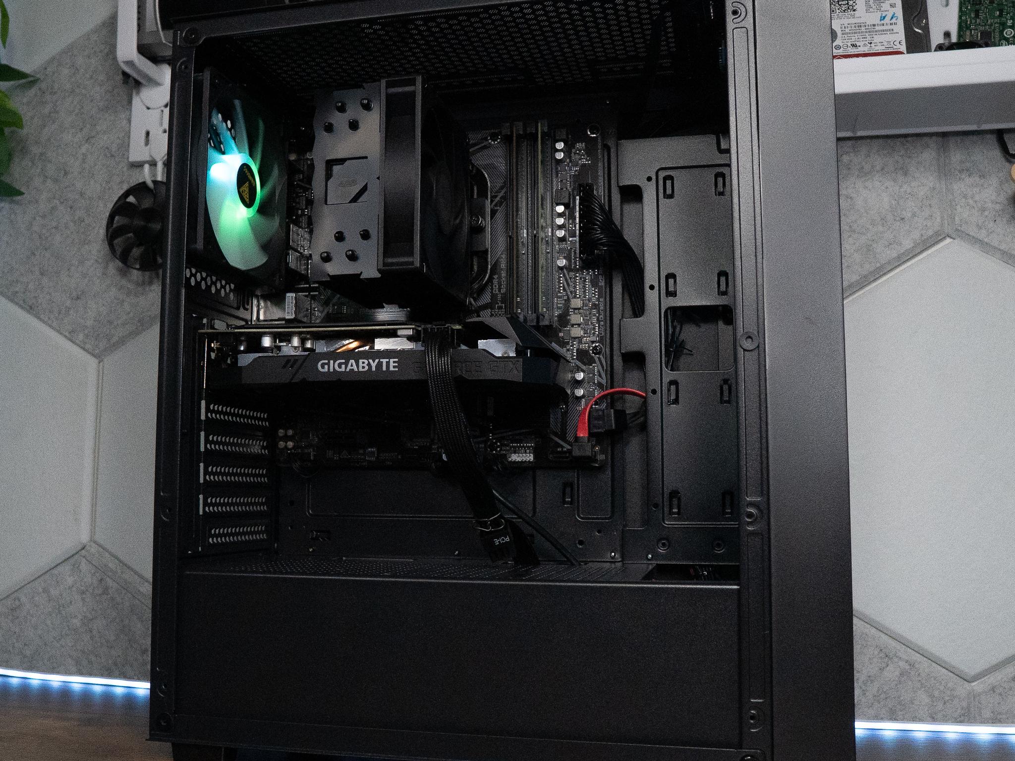 ❄️❄️ BUDGET - FORTNITE Ready GAMING PC | RYZEN 5 2600 | GIGABYTE GTX 1660 | 16GB DDR4 RAM | 1.25TB