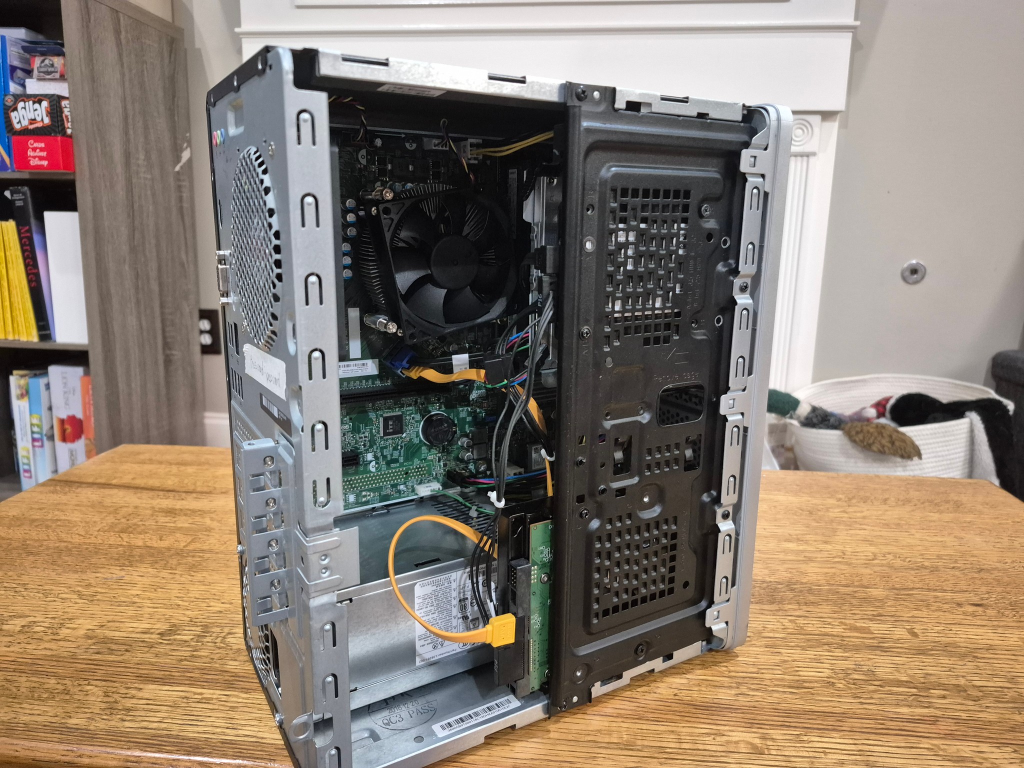 Steam Deck Lite | Ryzen 3 2200G, 16GB RAM, 256GB SSD, 1TB HDD, Bazzite Linux