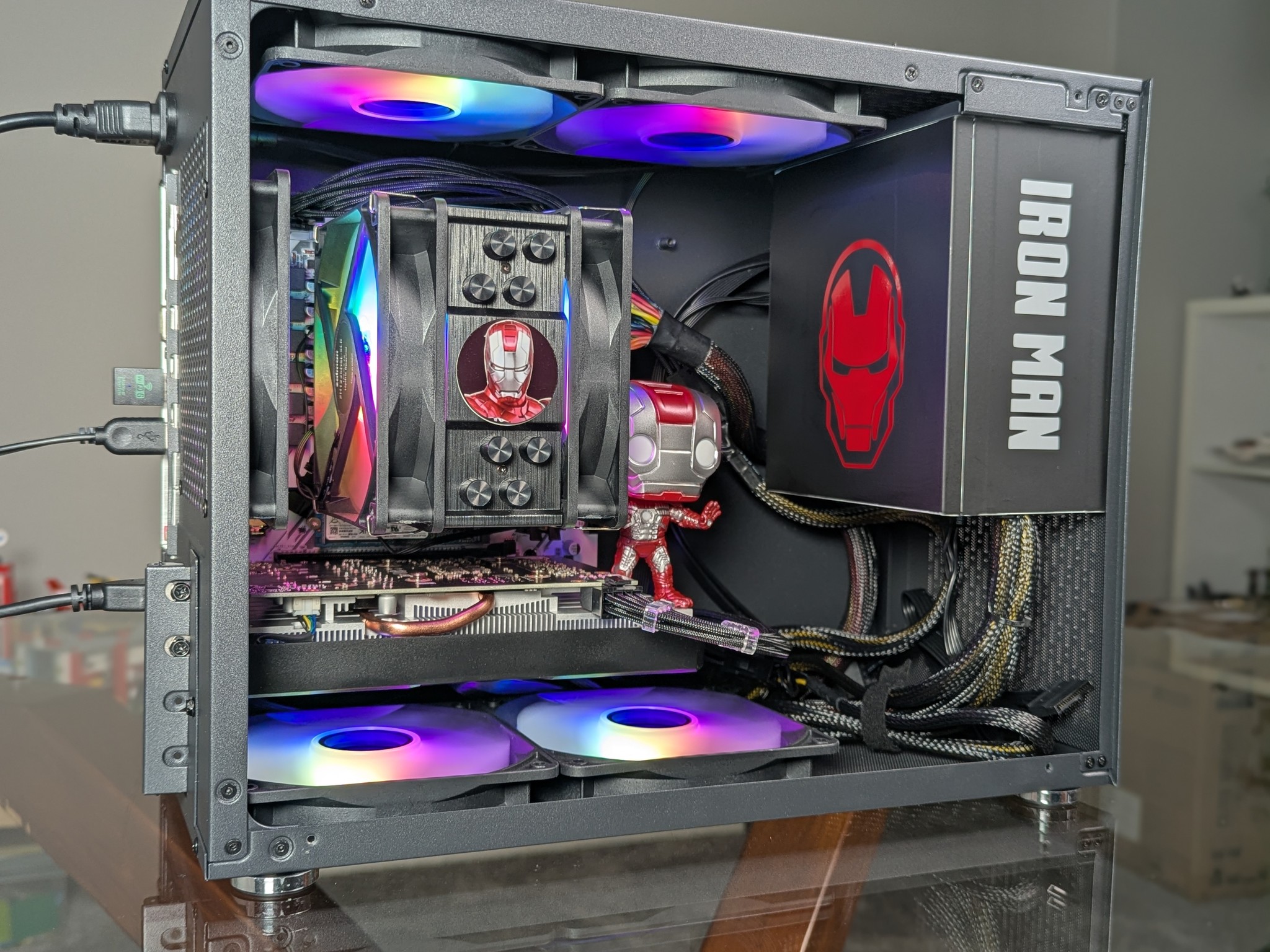 The Ironman Mk.5 Portable Gaming PC | AMD Ryzen 5 x Nvidia GTX 1660 Super | 16 GB RAM | 512GB SSD