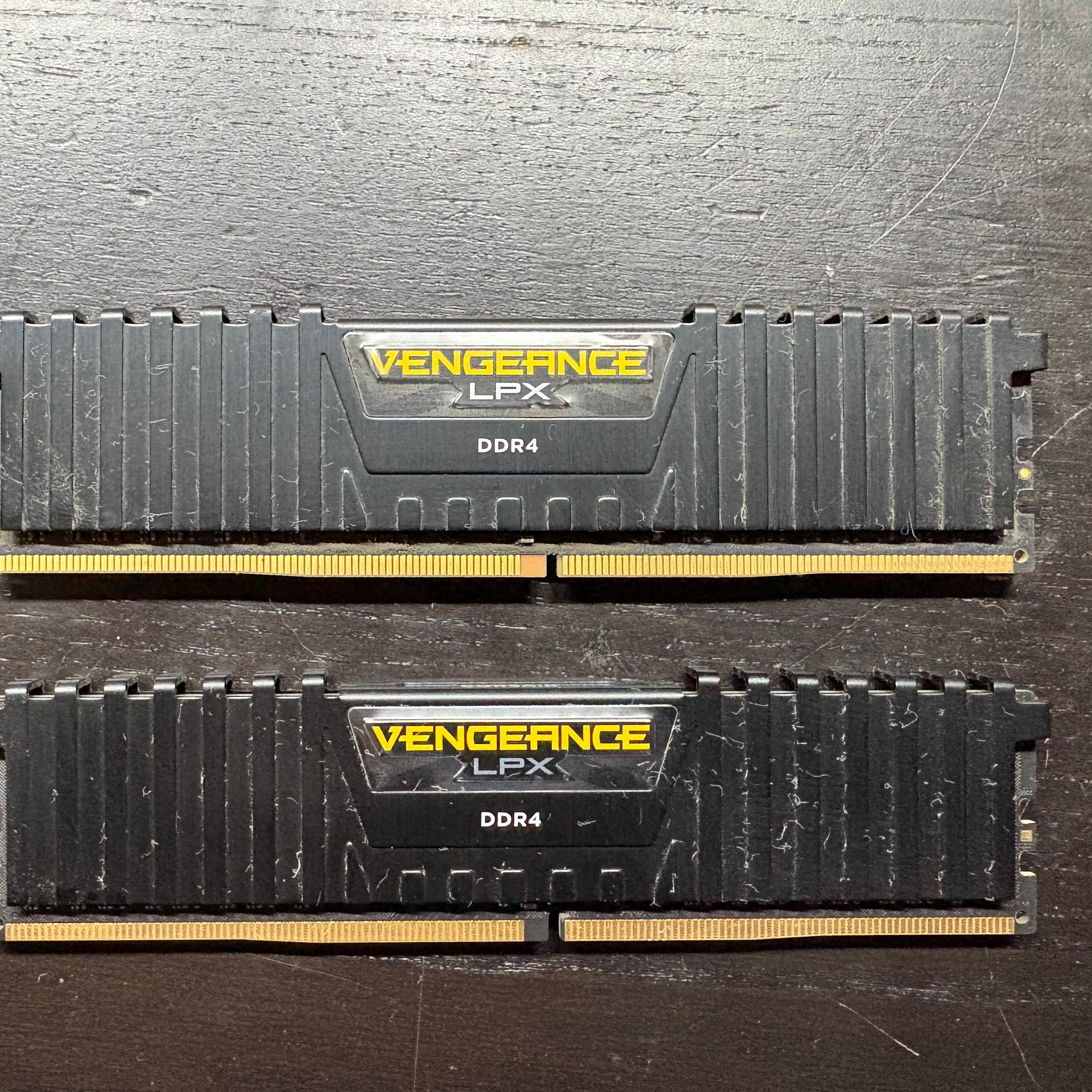 Corsair 16GB DDR4