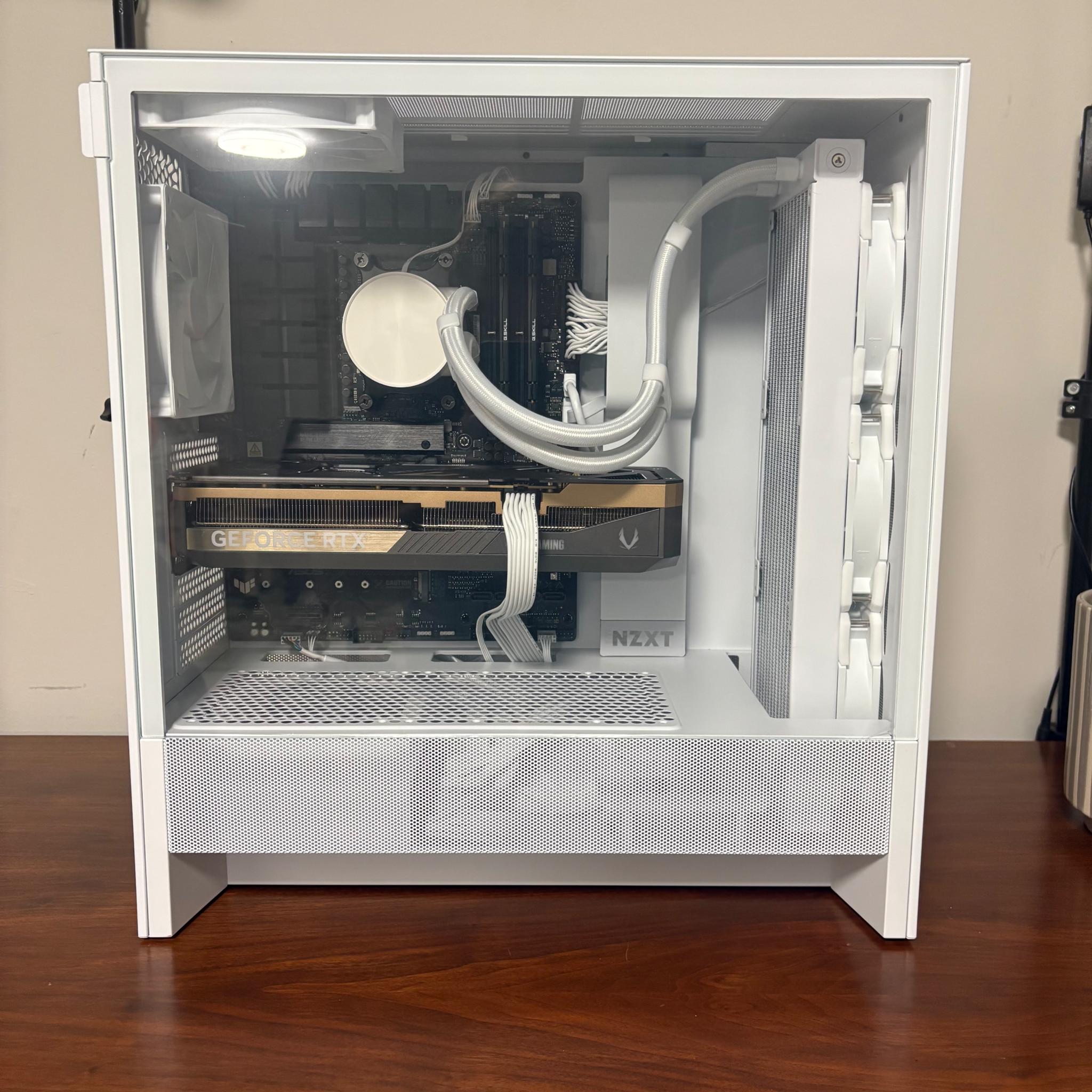 RTX 5070TI | Ryzen 5 7600X3D | 32GB DDR5 | 2TB SSD | 850W PSU | 360MM AIO | 5x 120mm Fan | NZXT H5