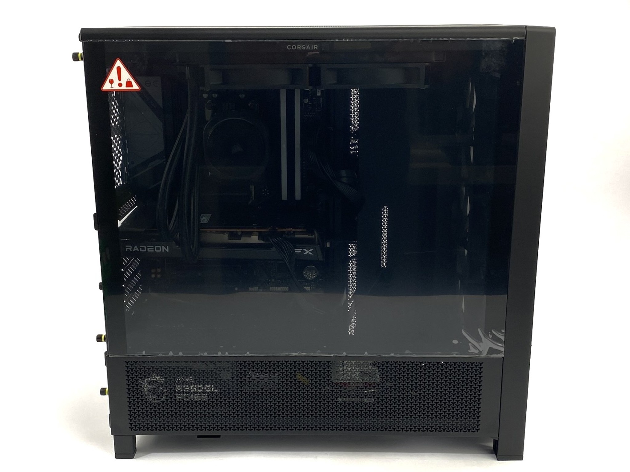 UTAR Custom Gaming PC - Ryzen 7 9700X/Radeon RX 7600