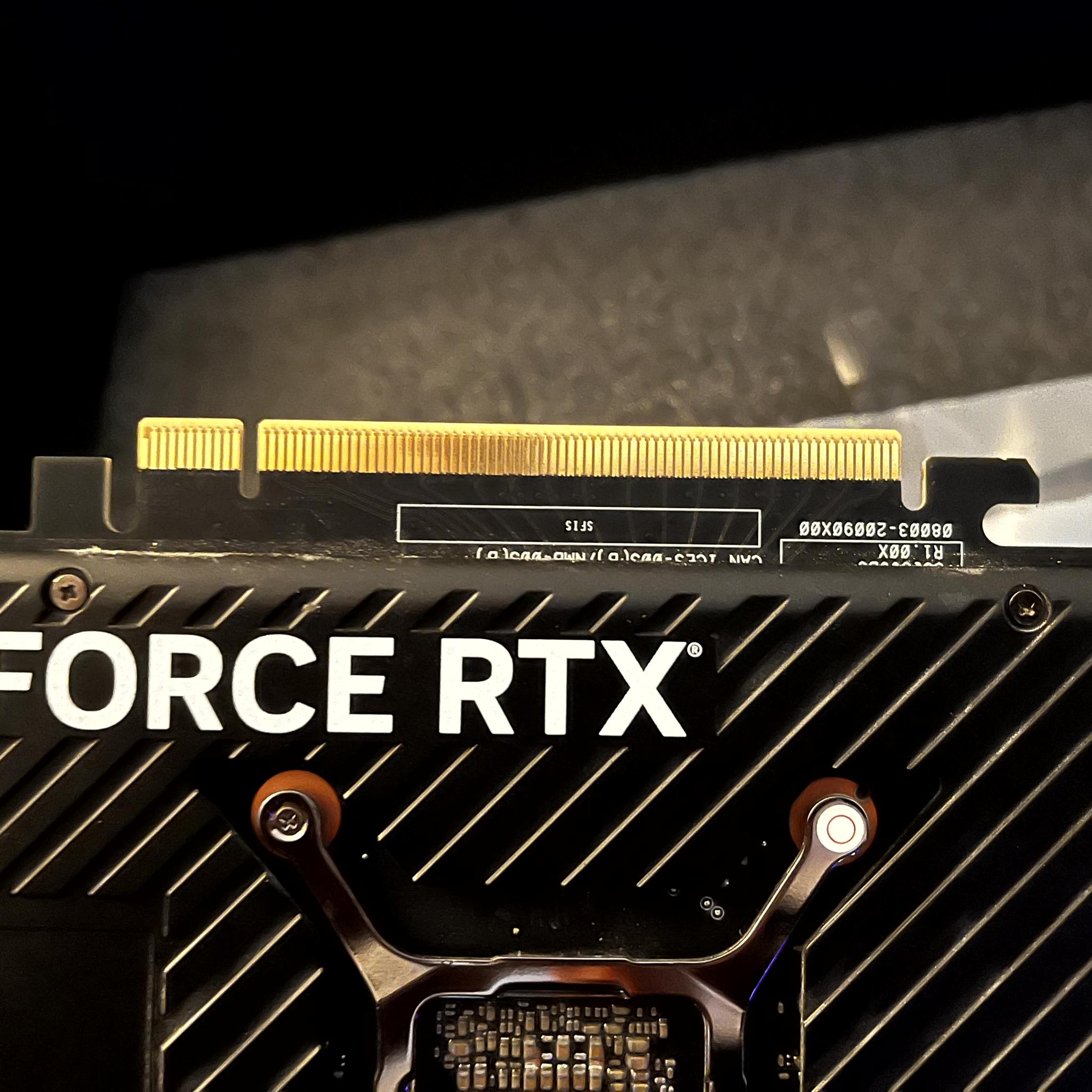 RTX™ 4080 SUPER OC Edition 16GB - (ROG Strix GeForce RTX™ 4080 SUPER 16GB GDDR6X OC Edition)