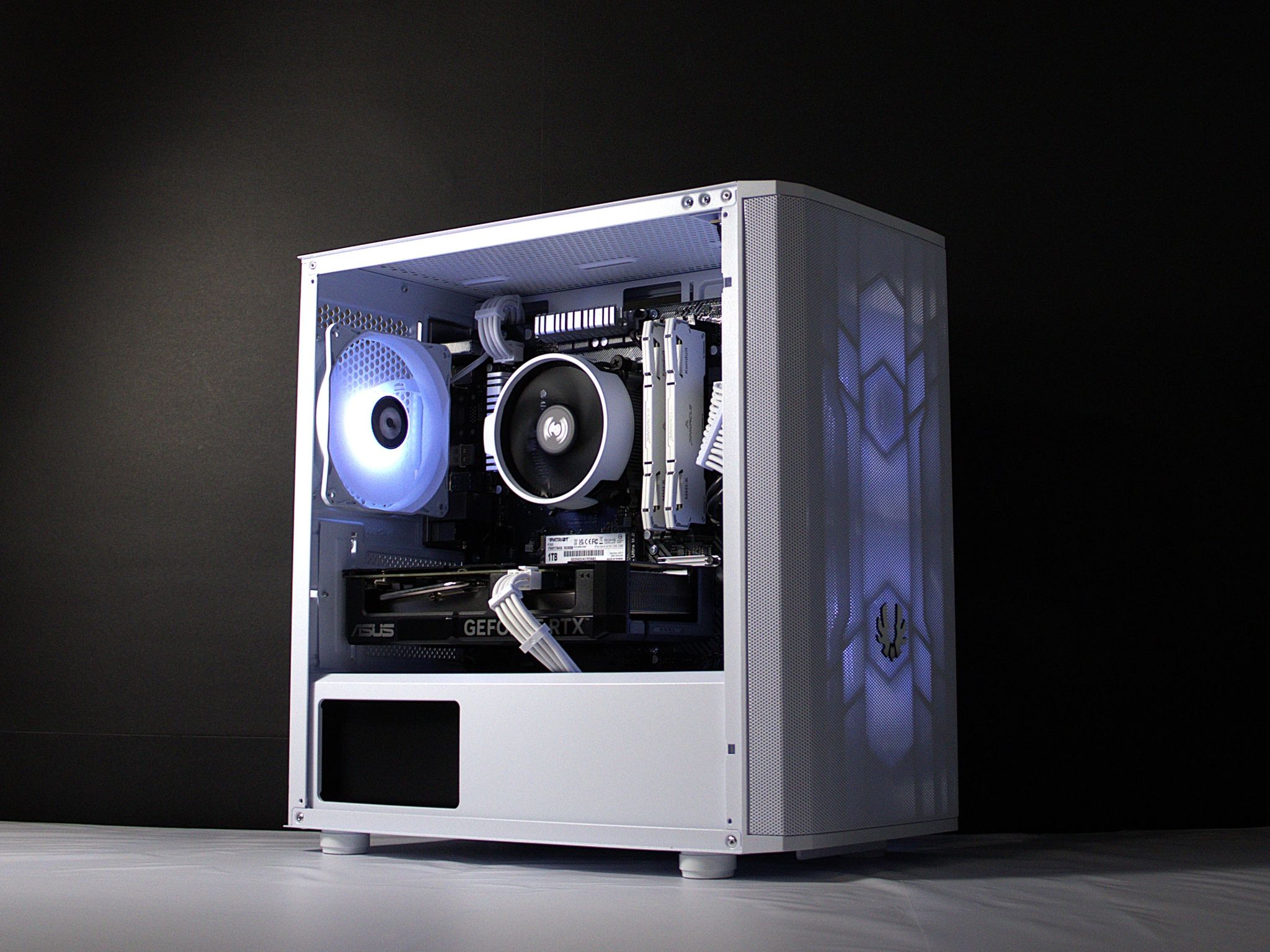 🔳StormTrooper🔲 Gaming PC | AMD Ryzen 5 3600 | 16GB | RTX 4060 | 1TB SSD | Win11 Home | Wi-Fi