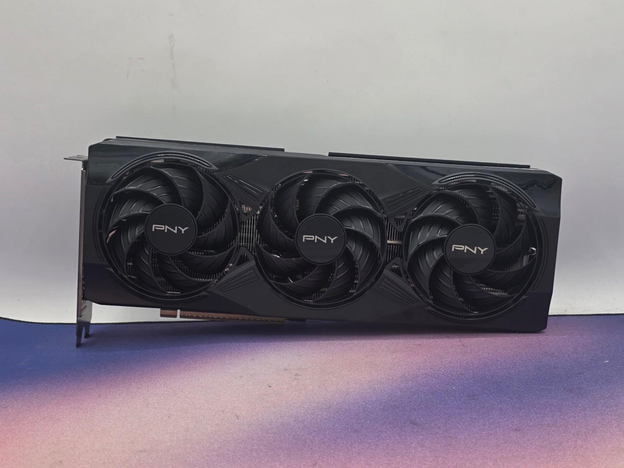 PNY Verto RTX 5070