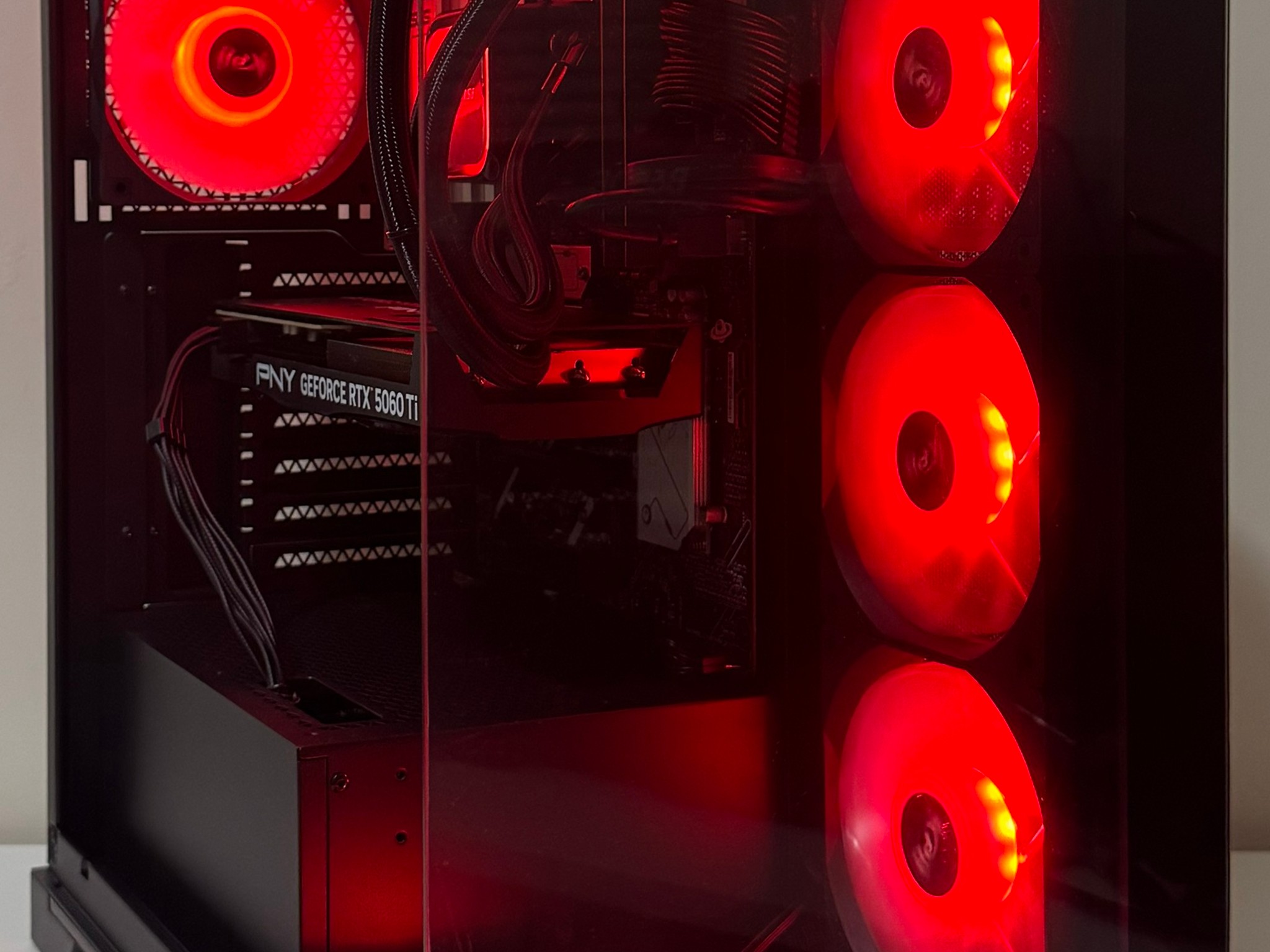AMD X3D Ryzen 5 7500X3D 32GB DDR5 RAM GeForce RTX 5060 Ti 1TB Gen5 NVMe SSD Corsair 850W Gaming PC