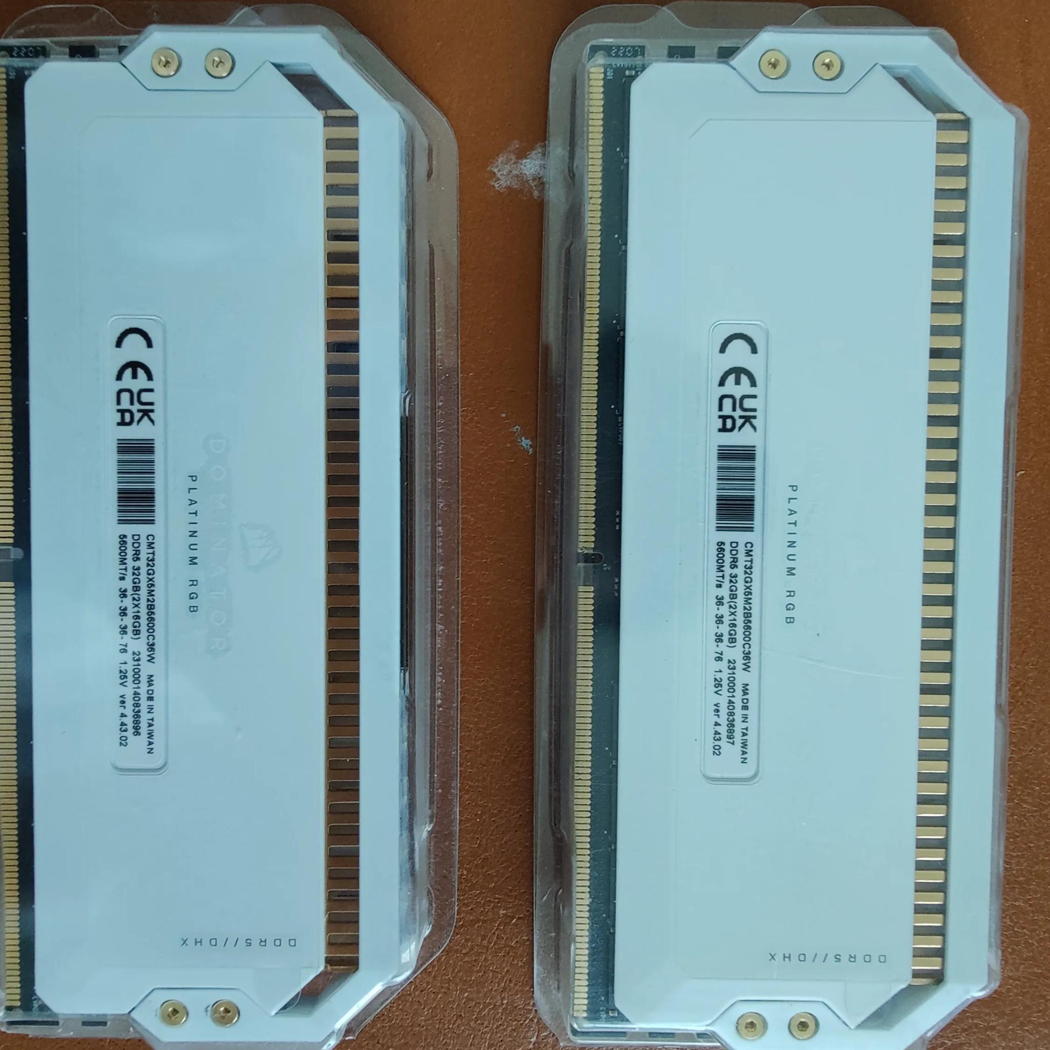 Corsair Dominator Platinum 5600mhz white 32 gb