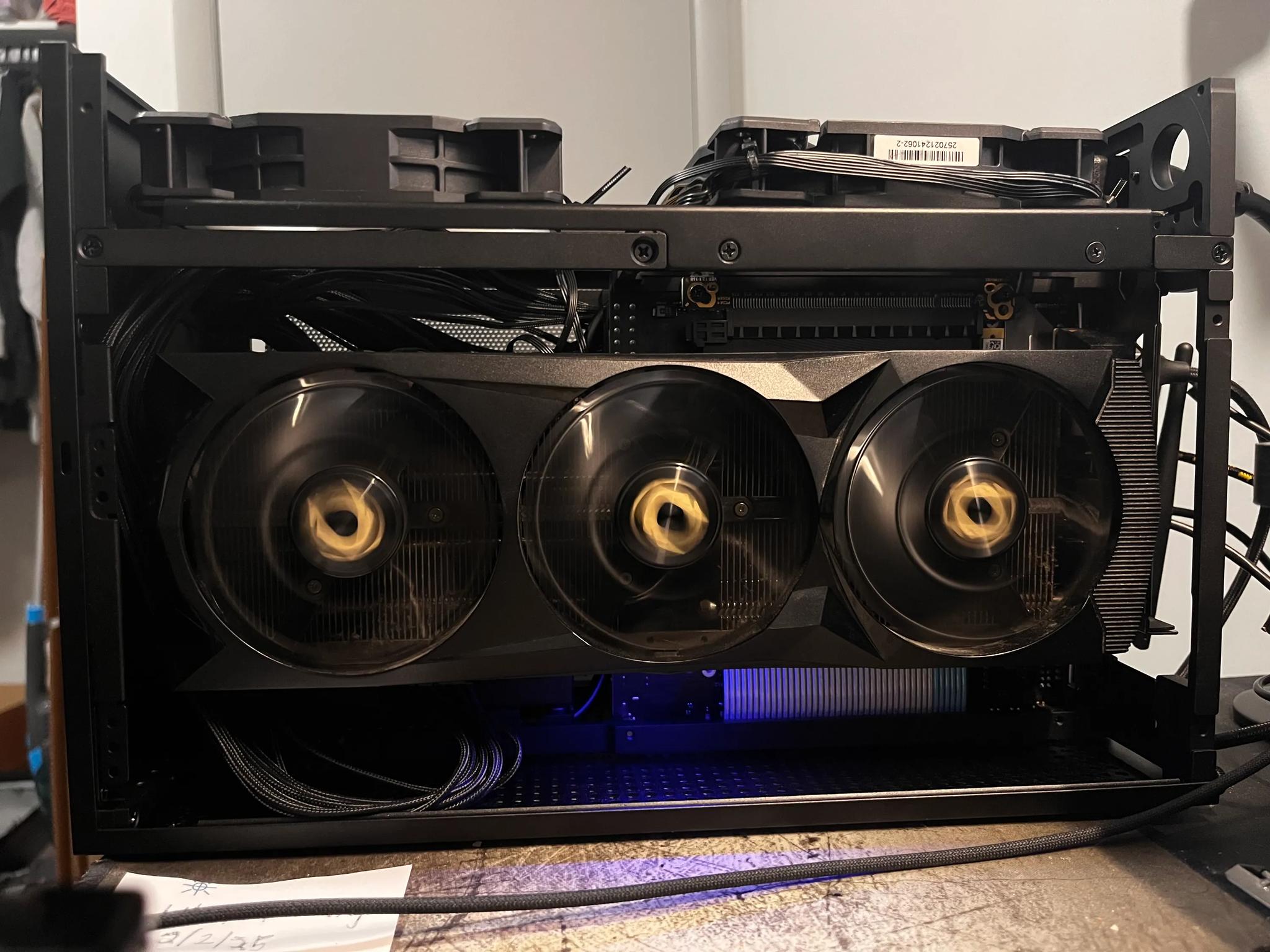 ZOTAC Gaming GeForce RTX 2080 Ti AMP 11GB GDDR6