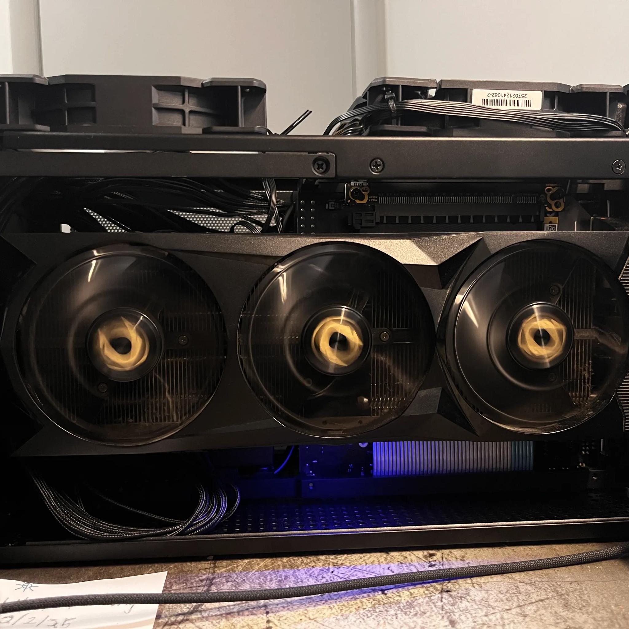 ZOTAC Gaming GeForce RTX 2080 Ti AMP 11GB GDDR6