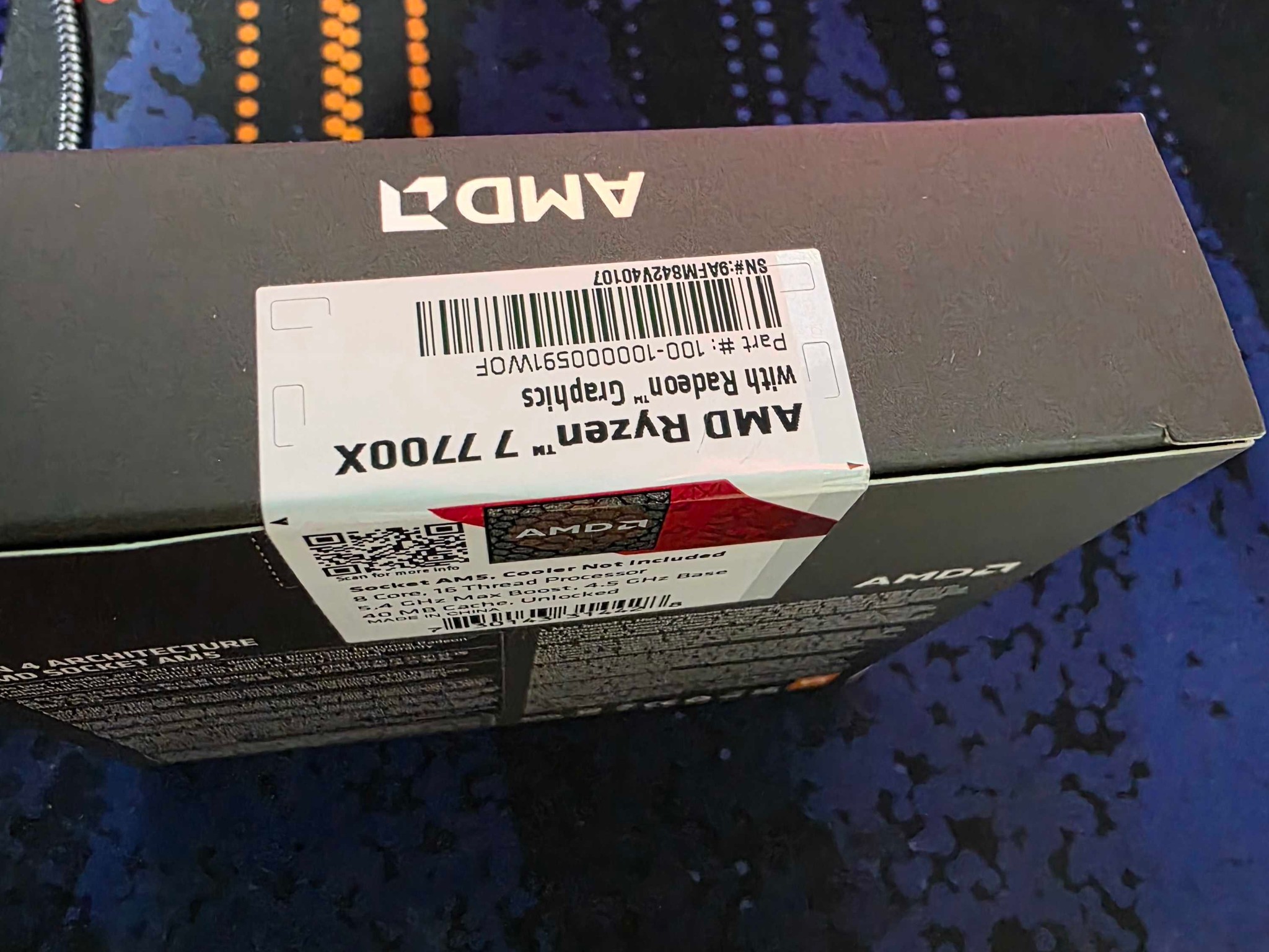 BNIB AMD Ryzen 7 7700X