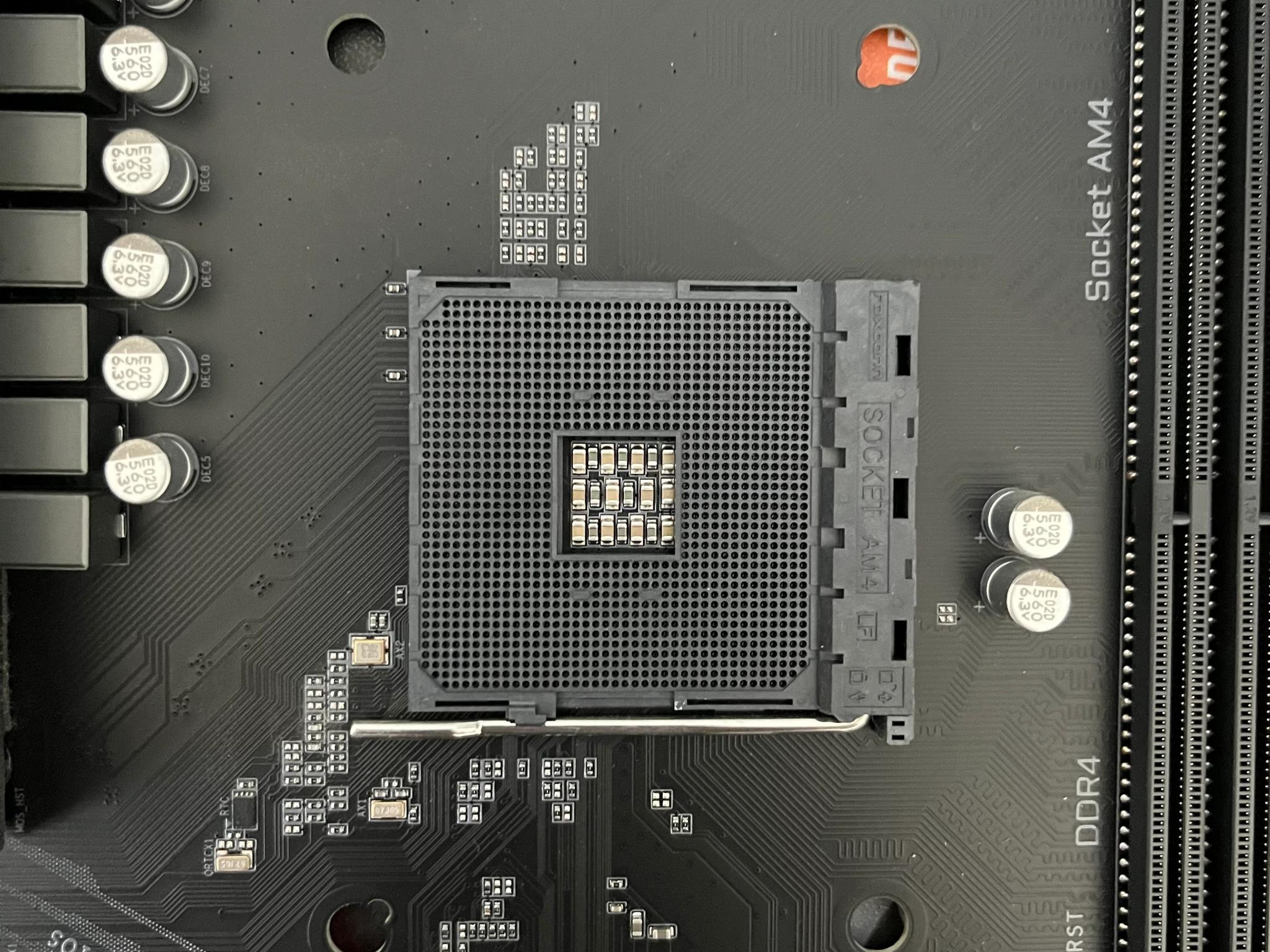 Gigabyte X570 Aorus Elite Wifi motherboard for Ryzen CPU (has AM4 socket, takes DDR4 RAM)