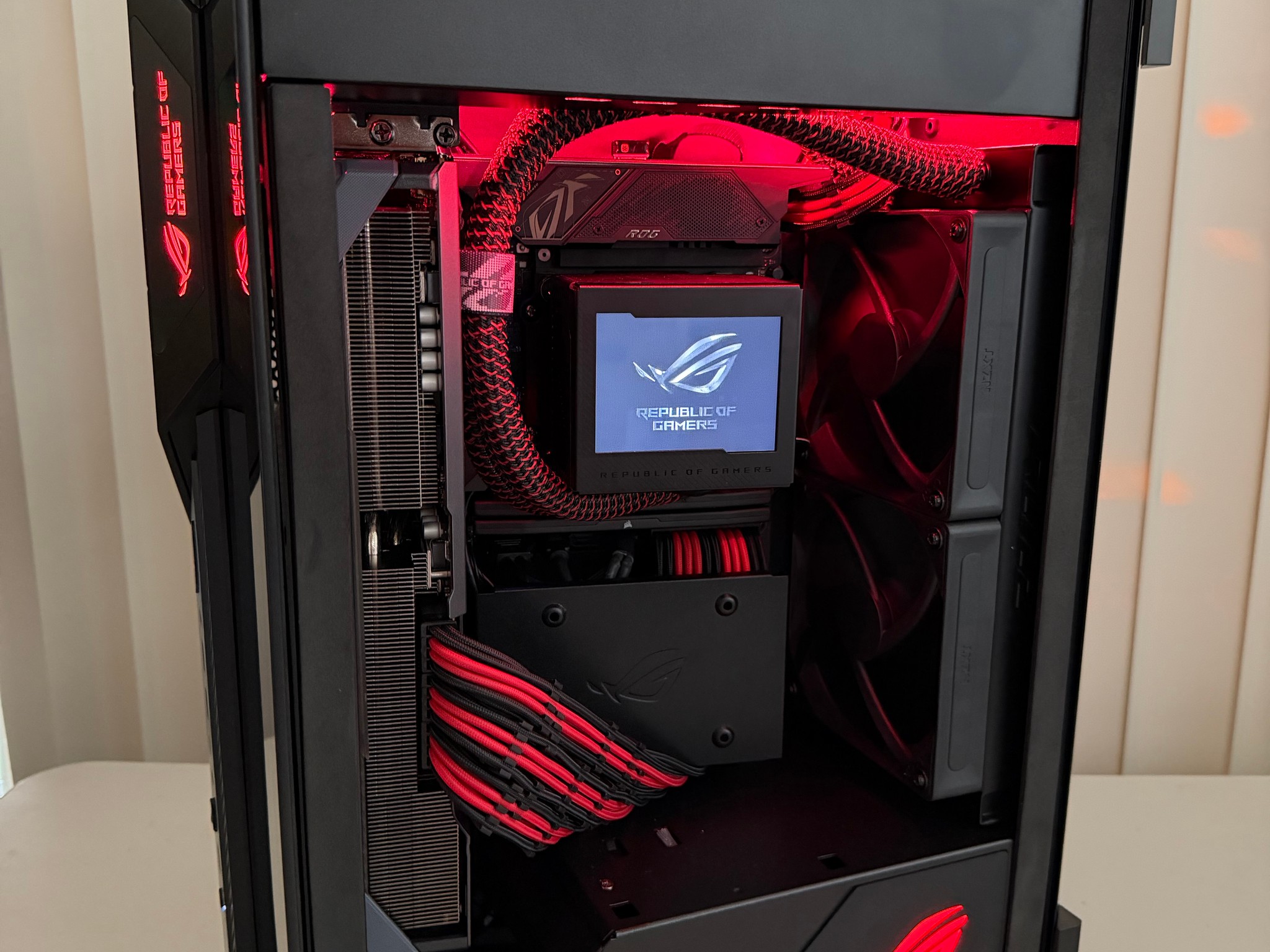 RARE 40L Enthusiast ITX Gaming PC - Level up with “Max Chaos” RX 9070 XT 7800X3D 32GB 2TB Gen4