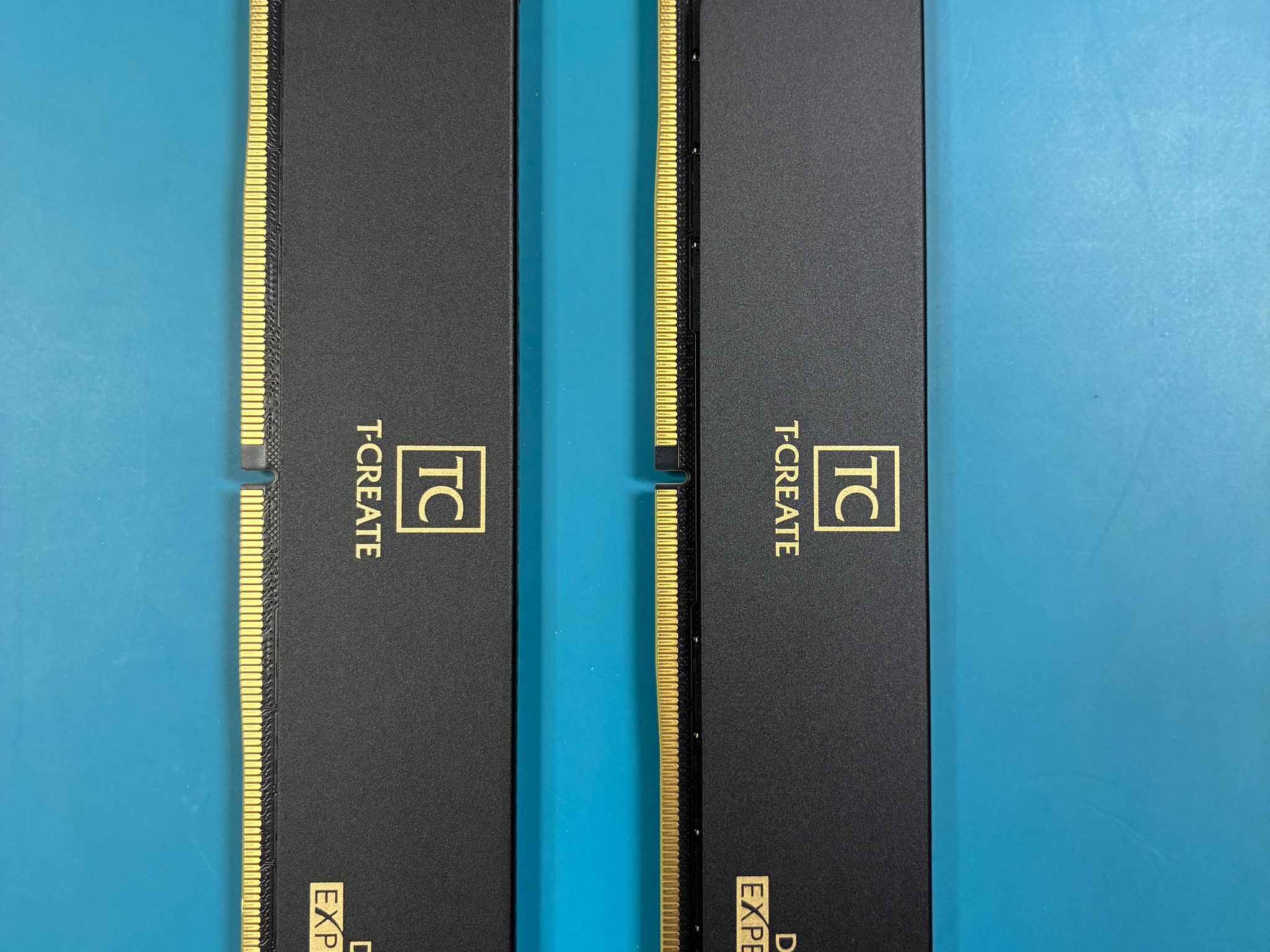 TEAMGROUP T-CREATE EXPERT DDR5 64GB kit (Memory)
