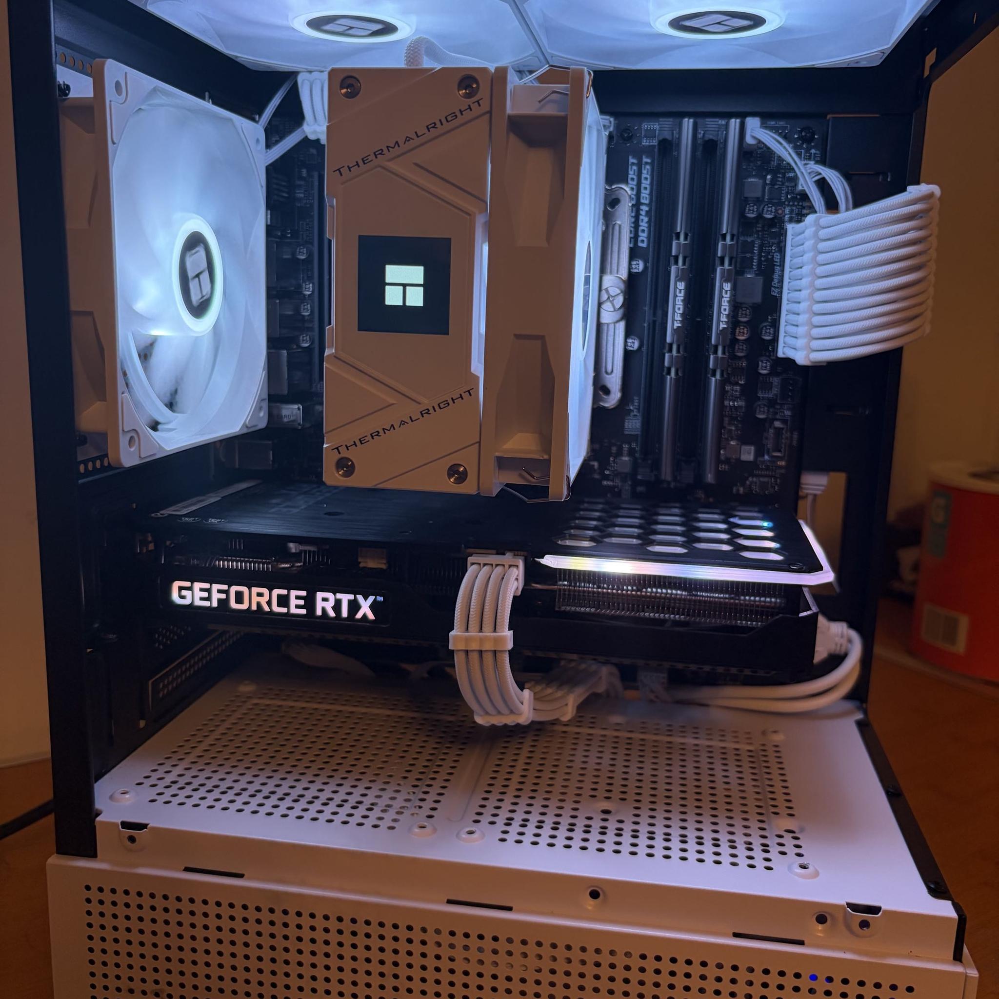 🤍⚫ White & Black Gaming PC | RTX 3060 Ti | Ryzen 5 5500 | 16GB DDR4 3200 CL16 ⚫🤍