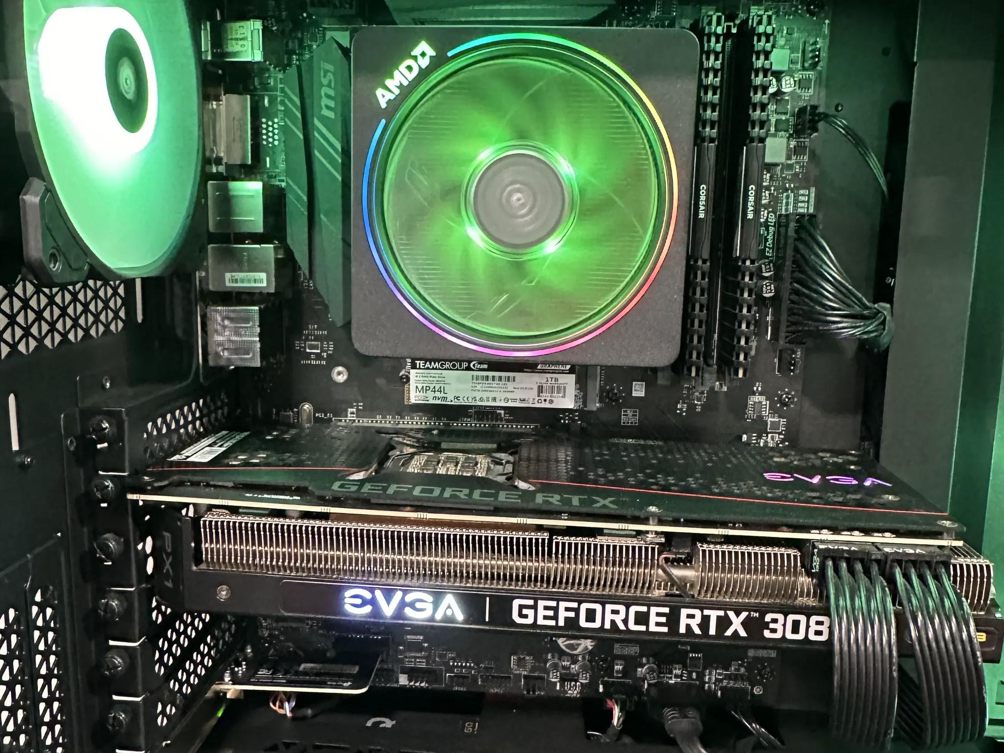 RTX 3080 - AMD RYZEN 9 3900X - 64 GB RAM - 1 TB SSD - GAMING PC
