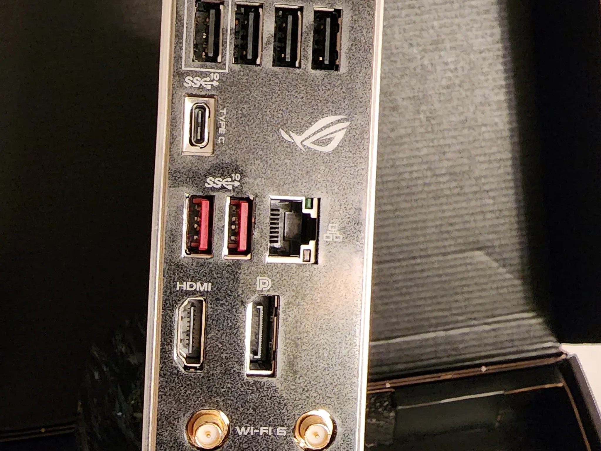 ASUS Rog B550-E motherboard
