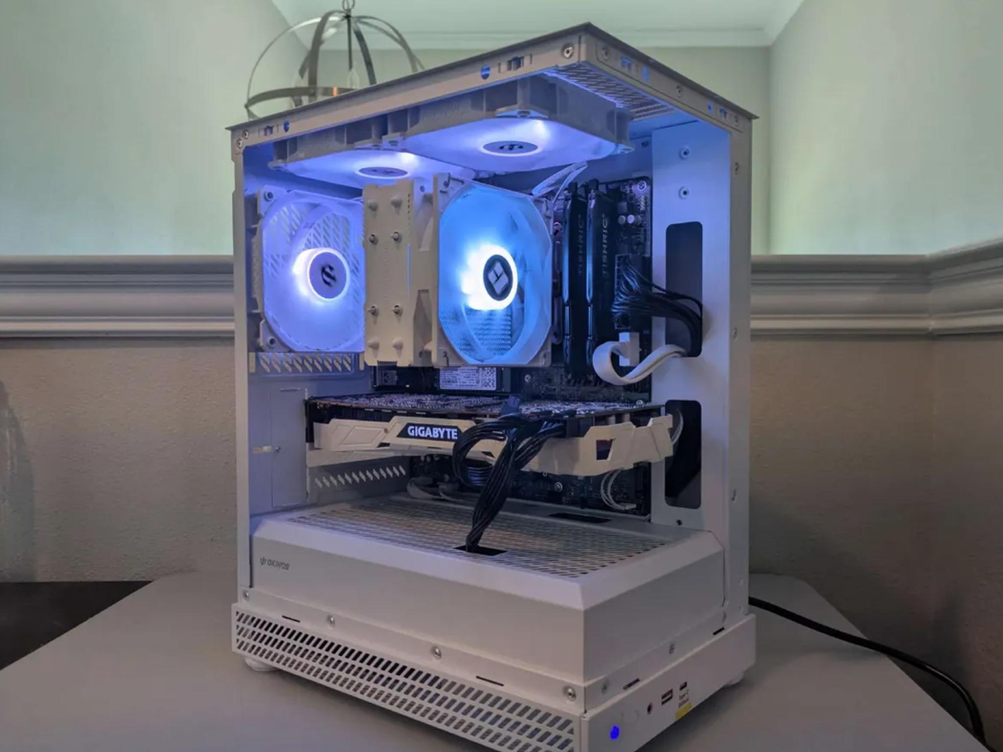 Whiteout Gaming PC ~ GTX 1080 Ti 11GB