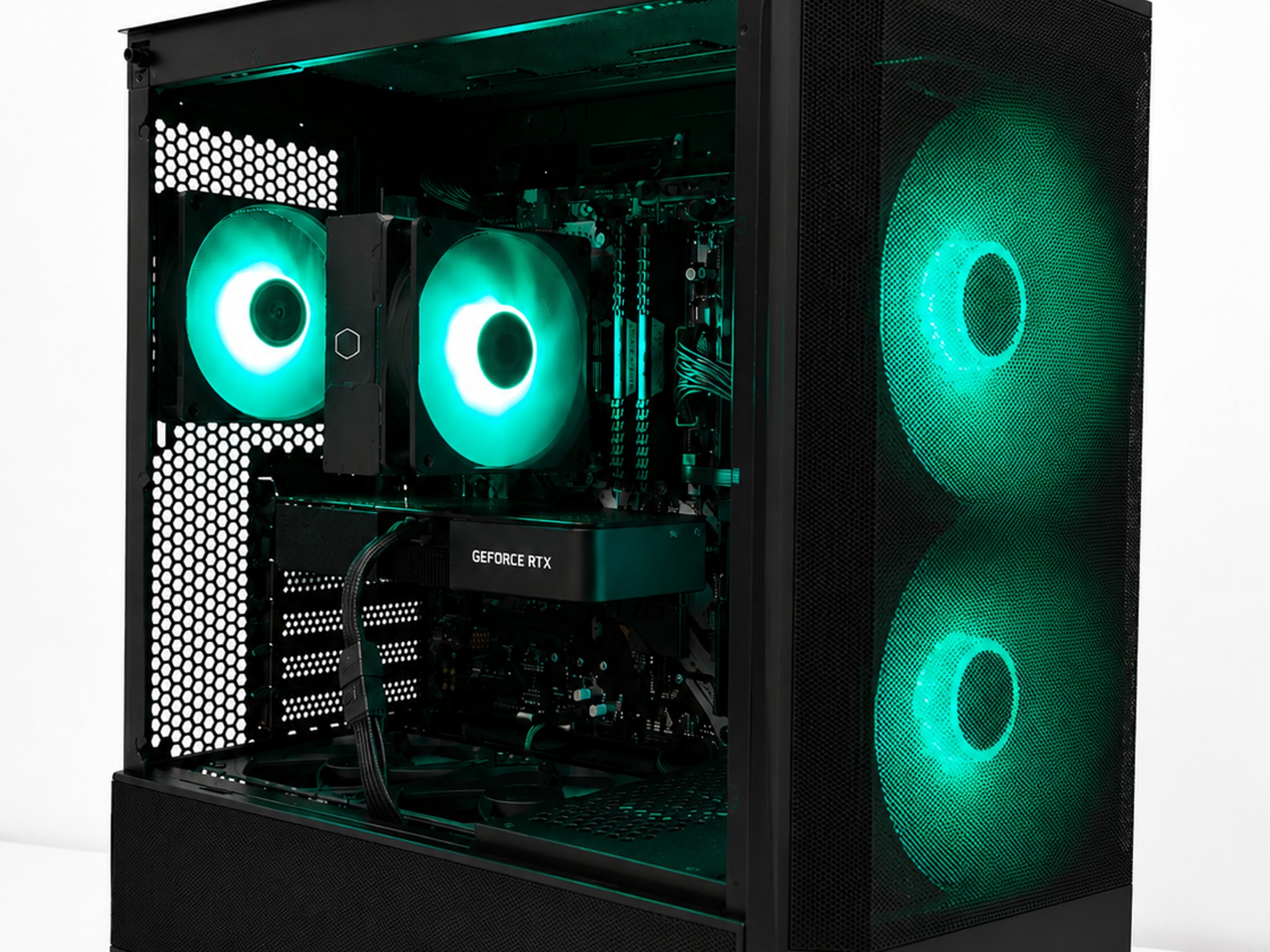 RTX 3070 Founders Edition 8 GB | Ryzen 5 5500 | 32 GB DDR4 | 1 TB NVME SSD