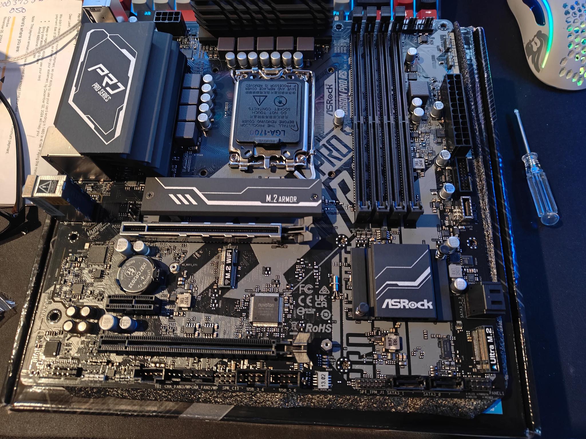 Budget Gaming pc, 14100f and 6gb 2060ko, 32 gig ram 3200 and 1 tb fast m.2.