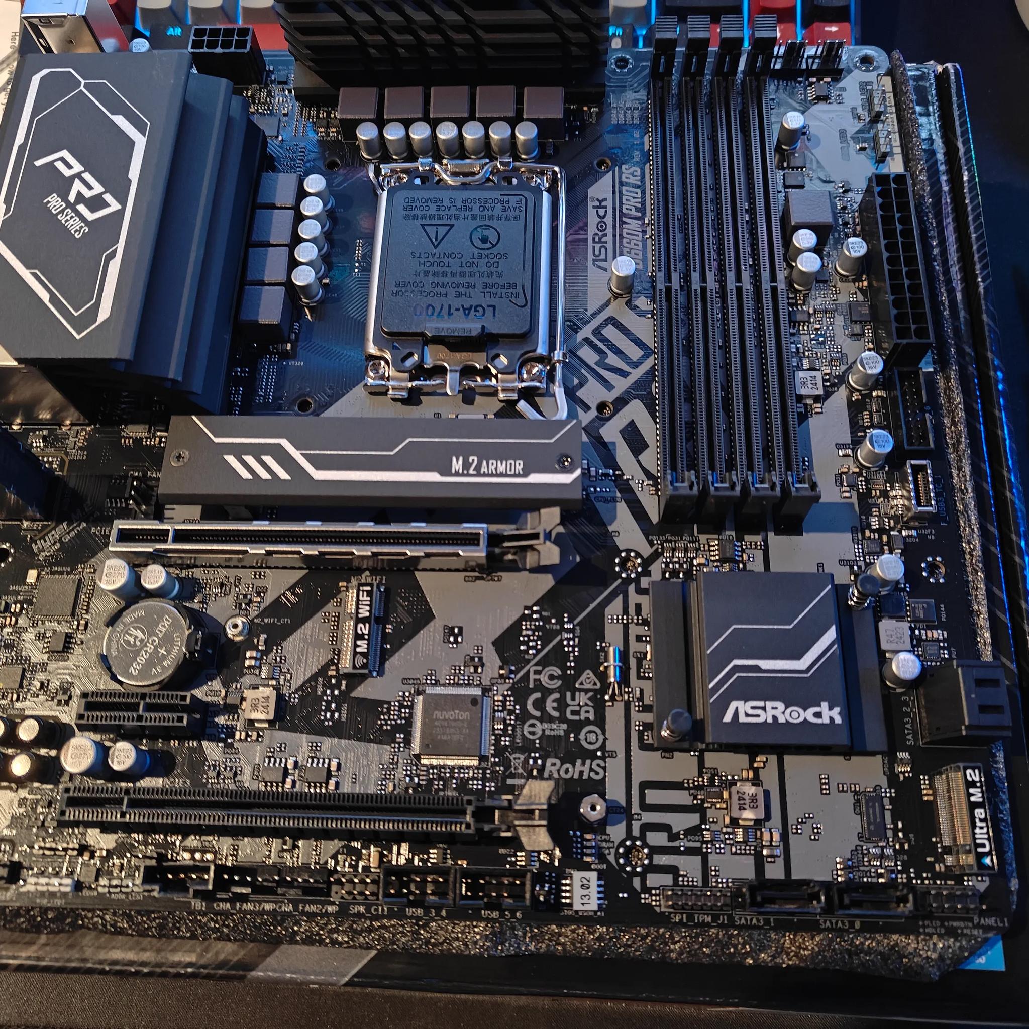 Budget Gaming pc, 14100f and 6gb 2060ko, 32 gig ram 3200 and 1 tb fast m.2.