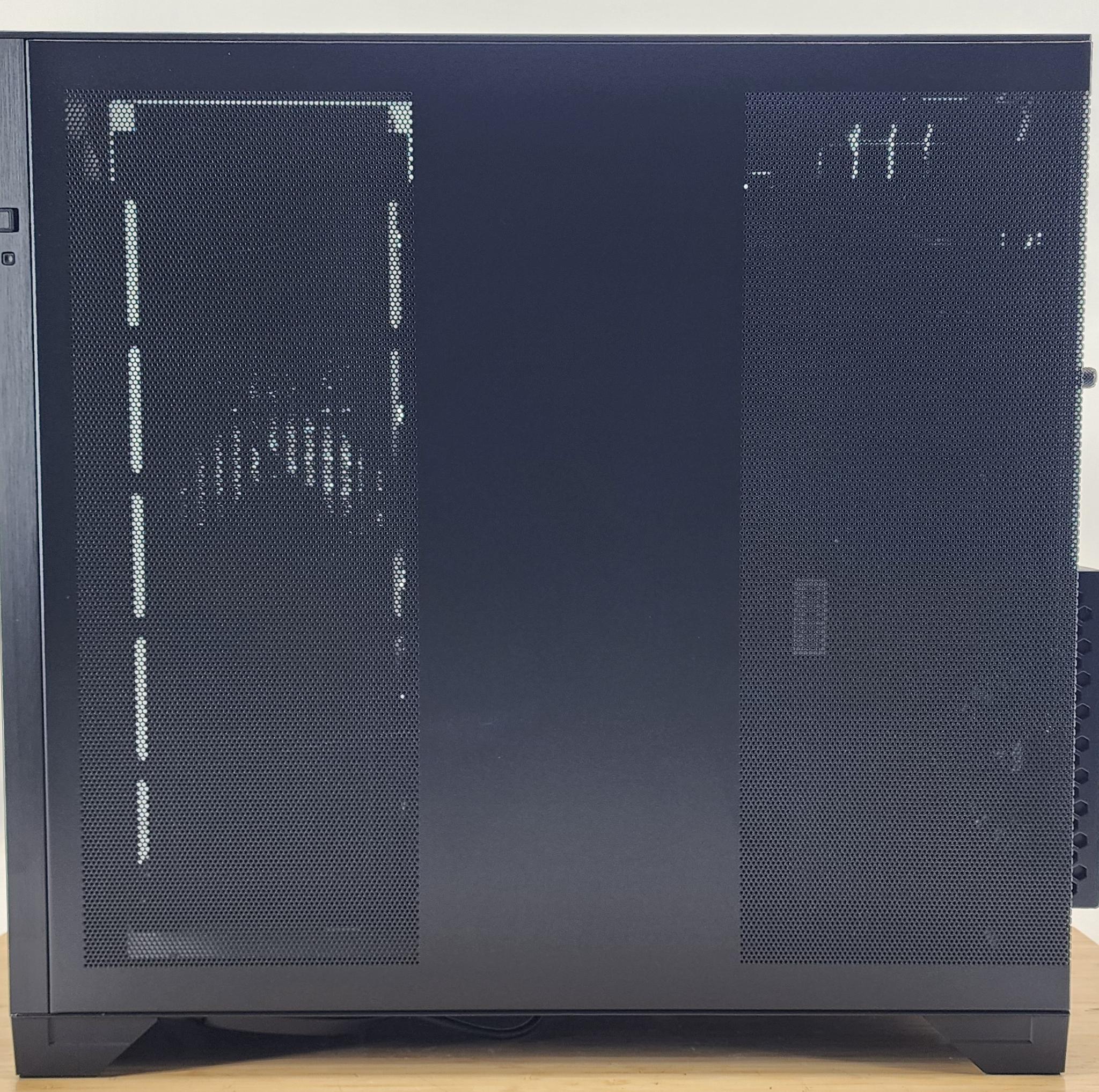 Gaming PC Ryzen 7 9700X 32GB RAM 2TB SSD RX 9070 XT 16GB Windows 11 Computer