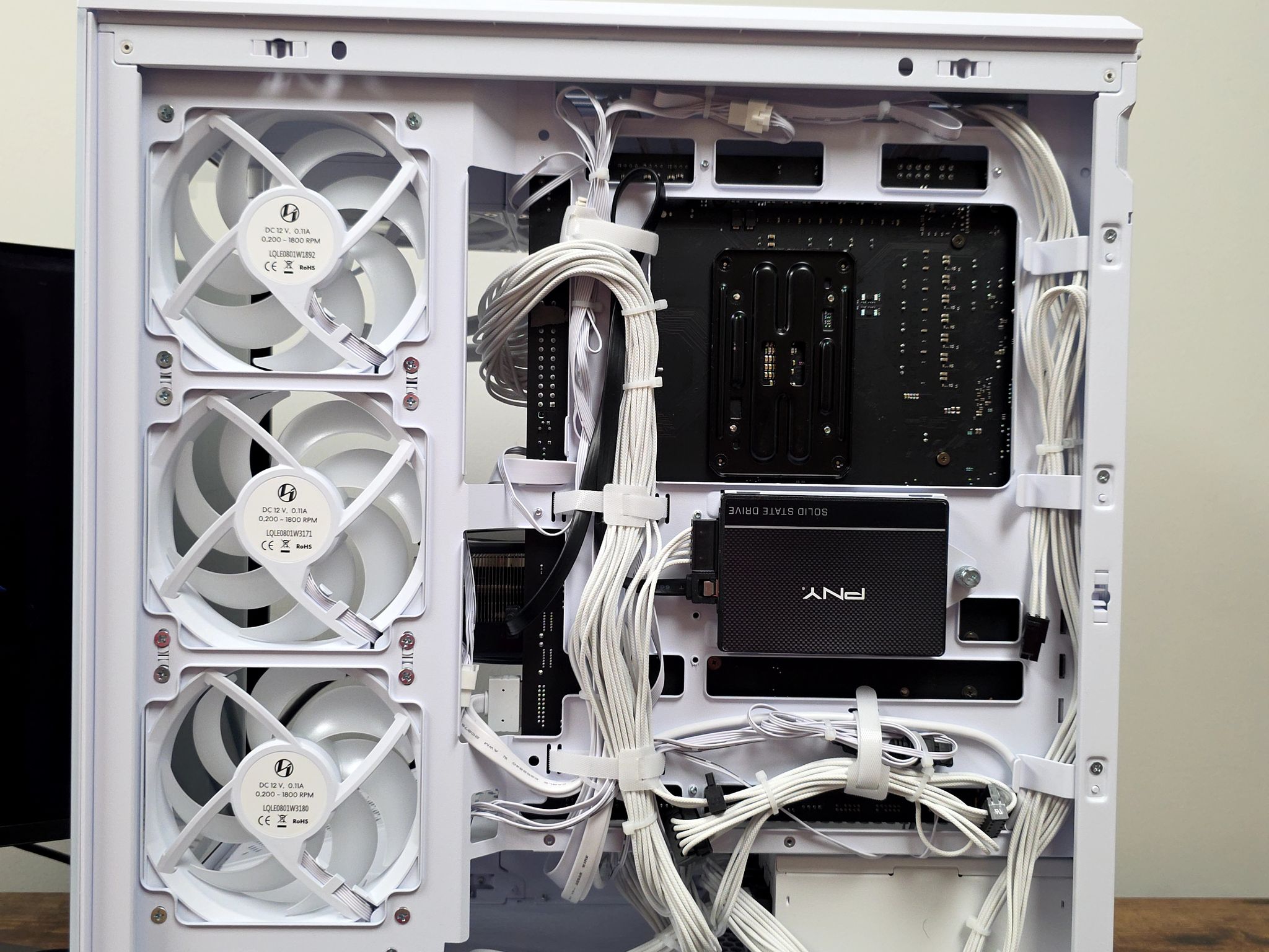 🔥 ULTRA Gaming PC — Ryzen 7 7800X3D + RTX 5070 Ti 16GB + 32GB DDR5 🔥💻 360M AIO
