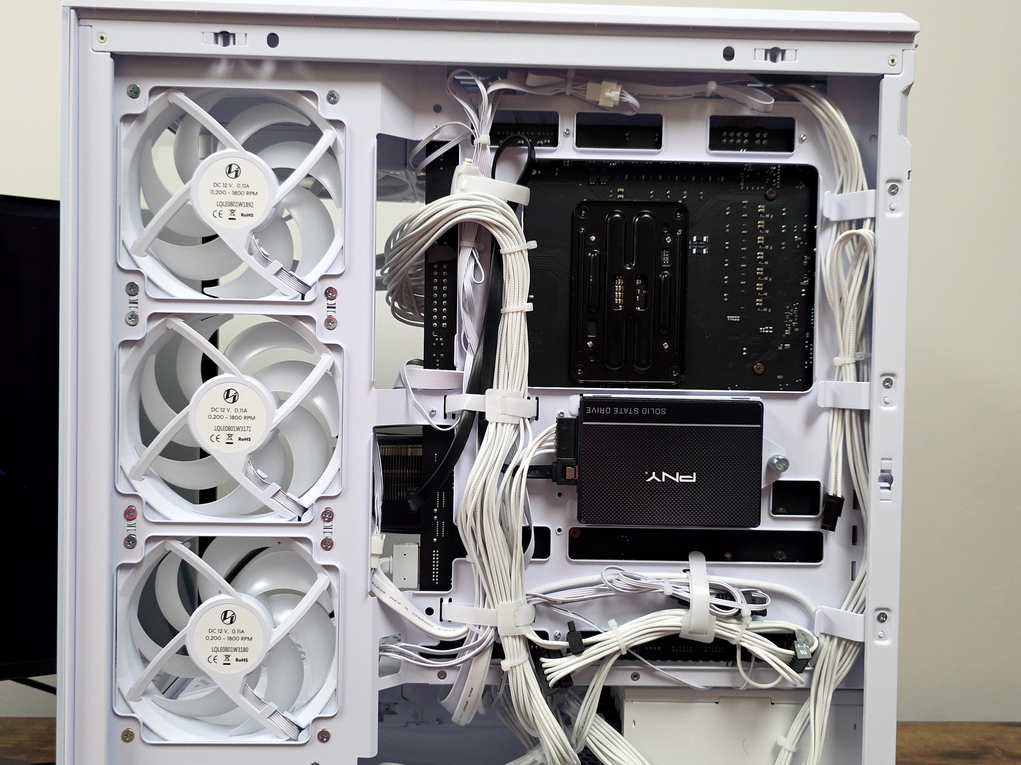 🔥 ULTRA Gaming PC — Ryzen 7 7800X3D + RTX 5070 Ti 16GB + 32GB DDR5 🔥💻 360M AIO