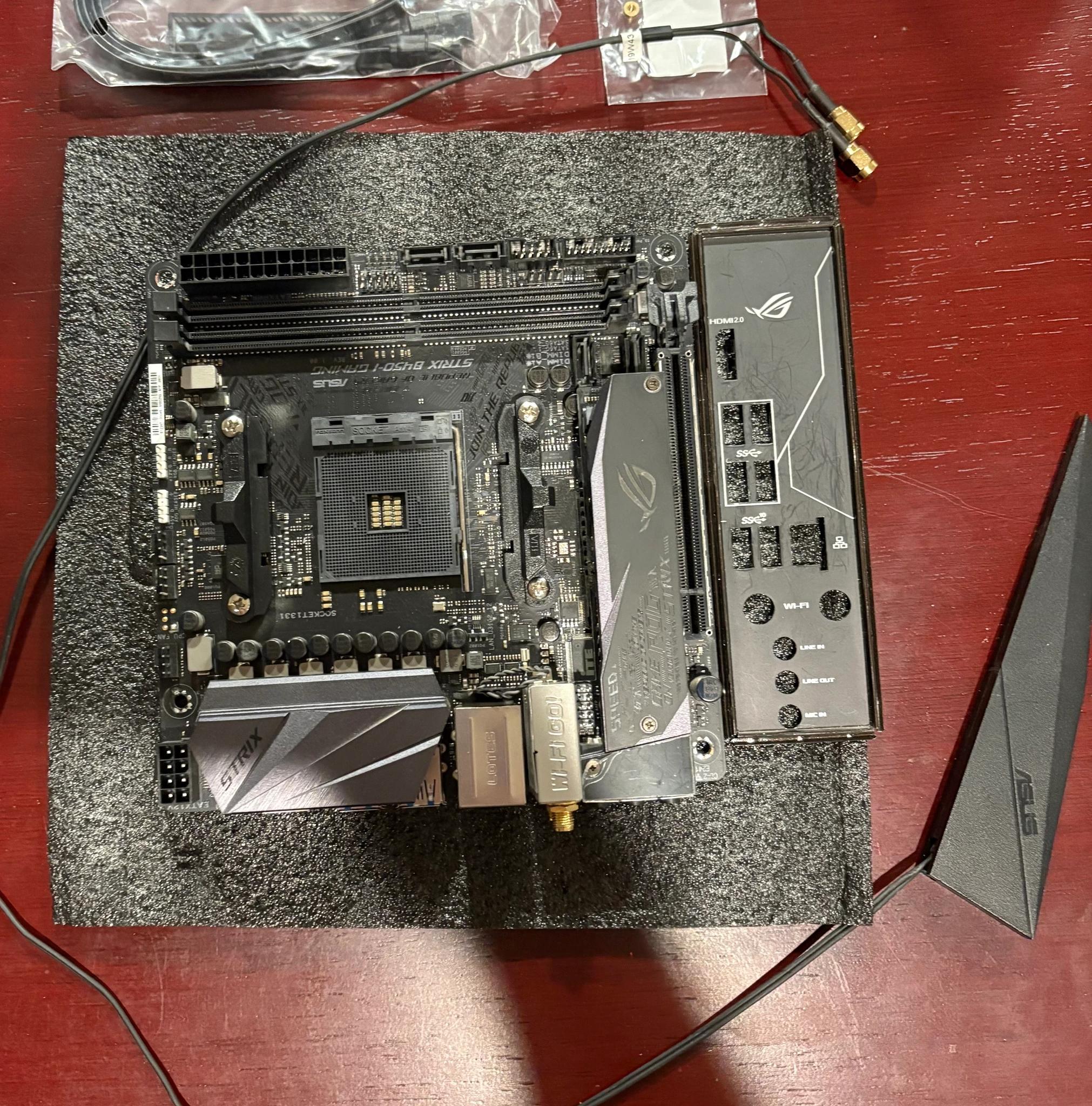 ASUS ROG STIX B450I