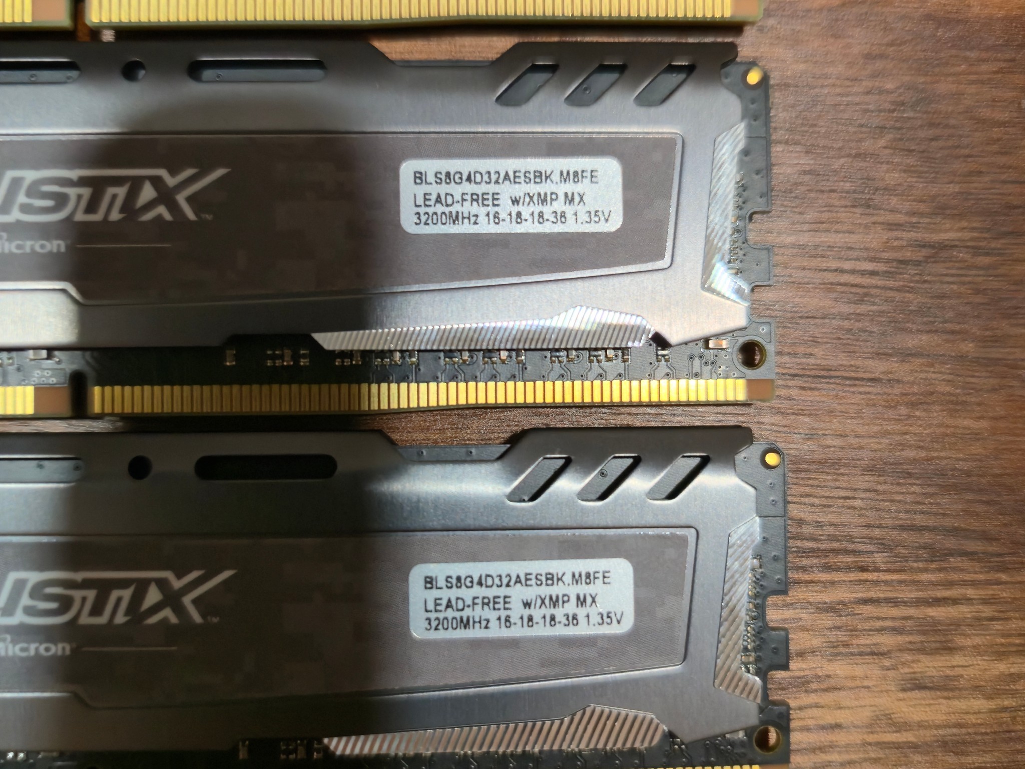 Crucial Ballistics 4x8gb 32gb single rank Cl16 3200mhz ddr4