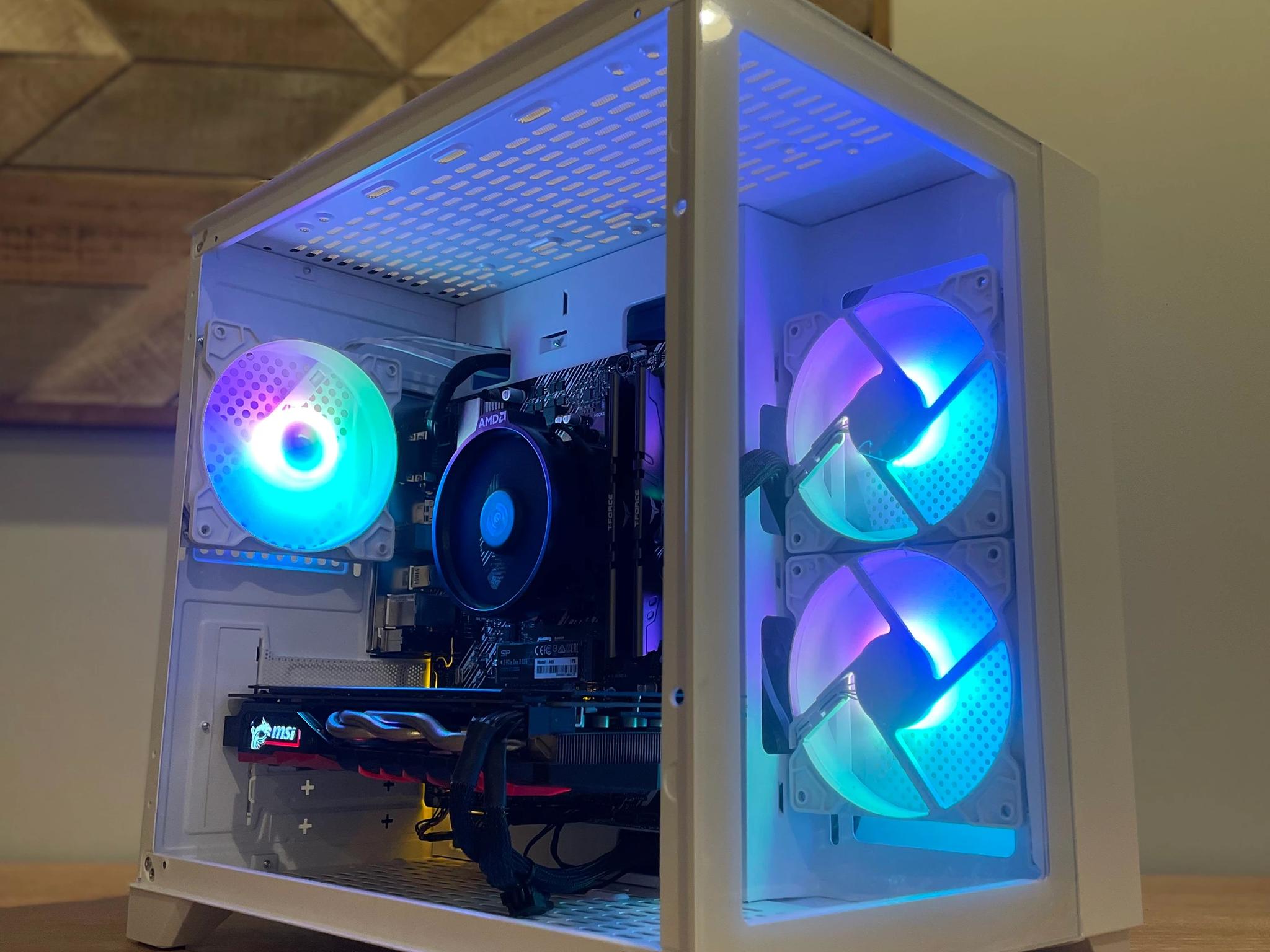 Custom Budget Gaming PC / RX 580 / Ryzen 3 1200 / 16 GB RAM / 1TB NVMe