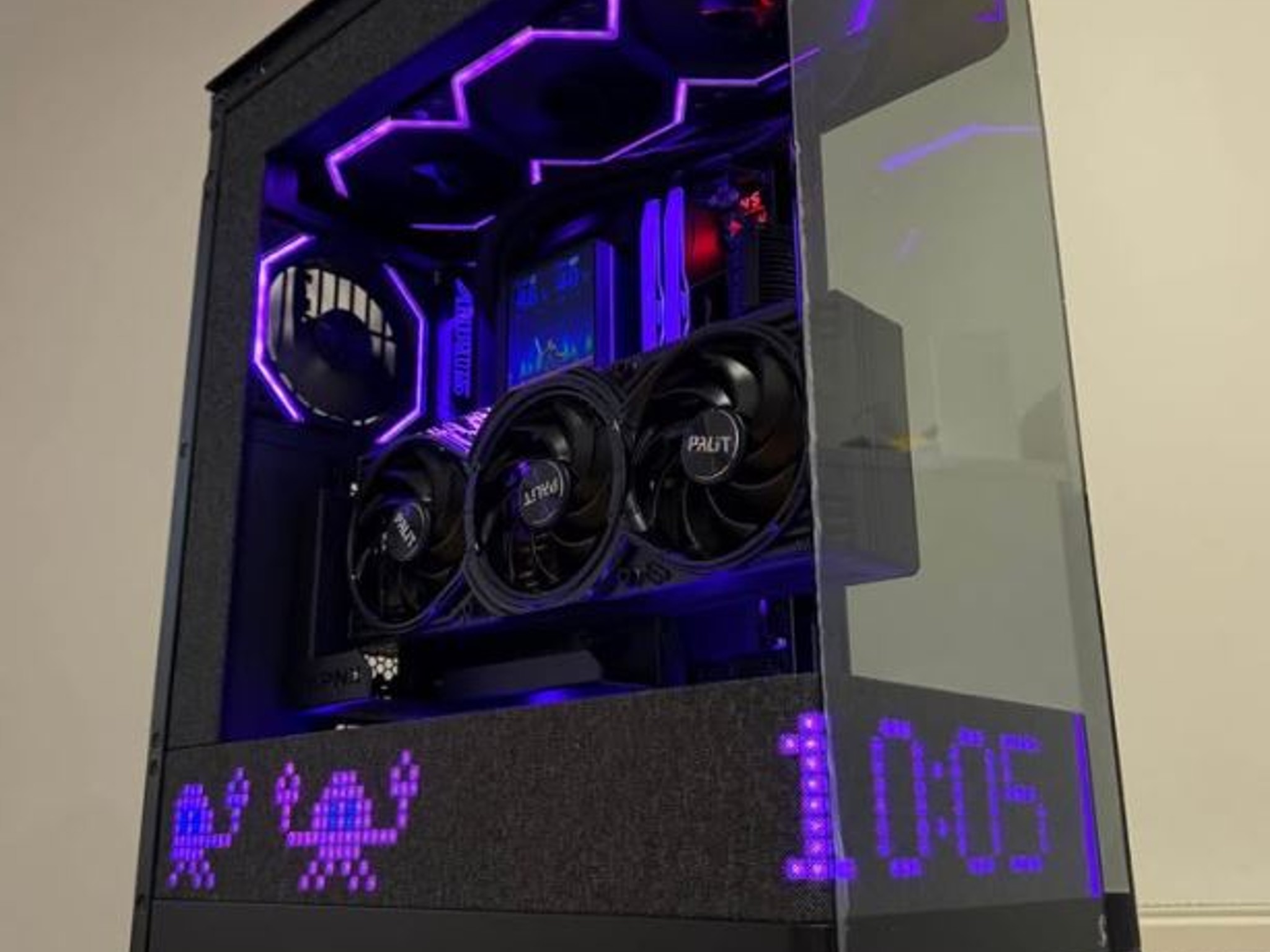 Gaming PC - Ryzen 7 9850X3D, 16GB RTX 5080, 32GB DDR5, 2TB NVME, RGB