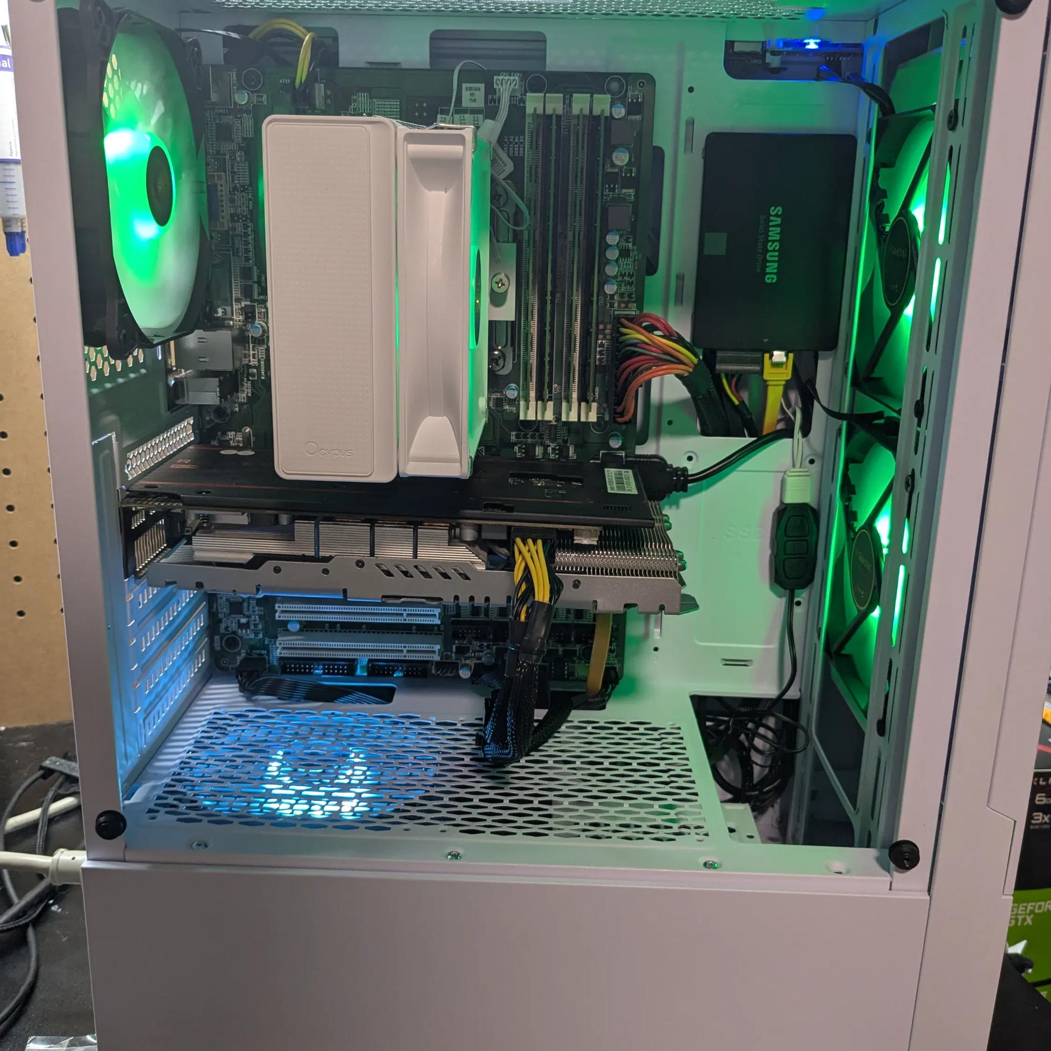 120 FPS Fortnite | 180 Day Warranty | Xeon (Same as i7-4770), 16GB RAM, RX 570 8GB, 512GB SSD, Win10