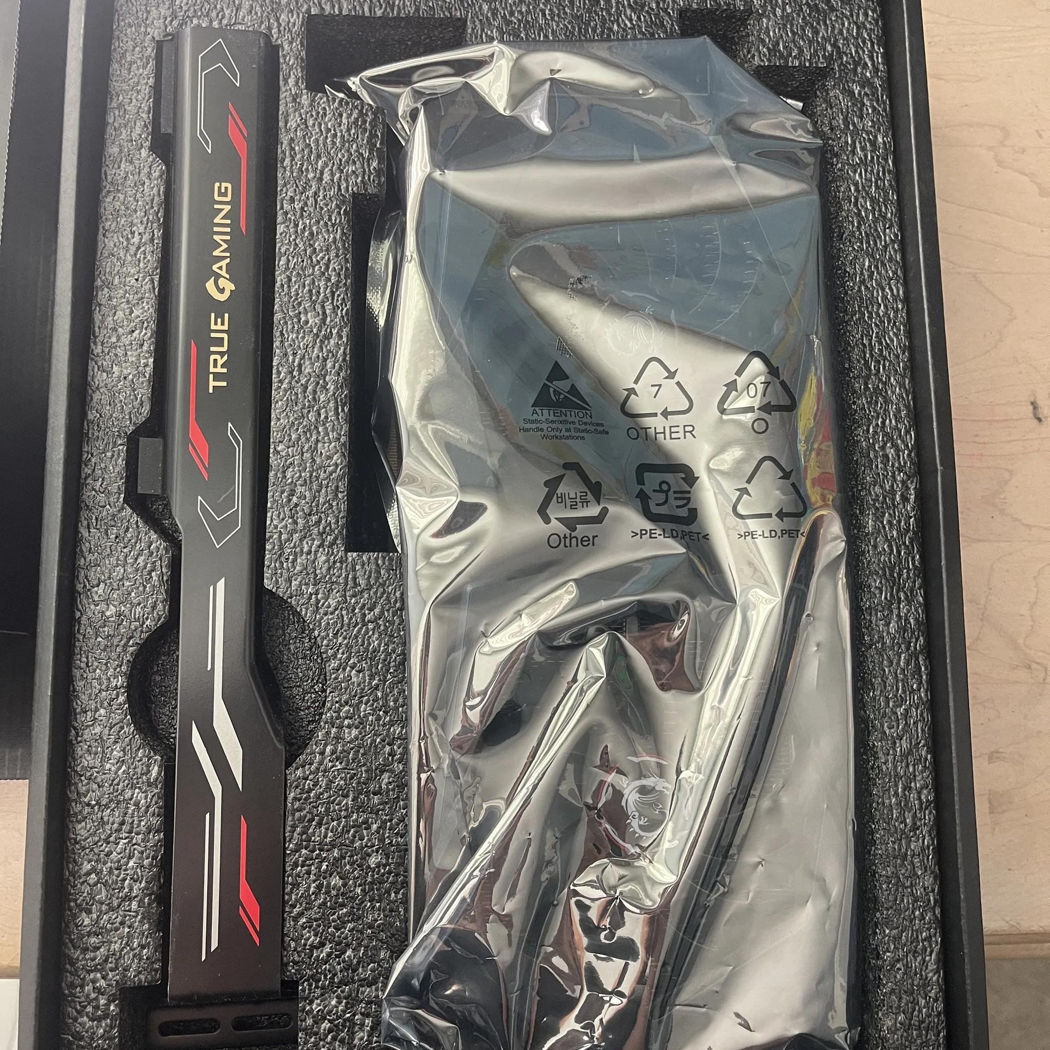 GeForce RTX 2070 GAMING Z 8GB, Only used for light gaming