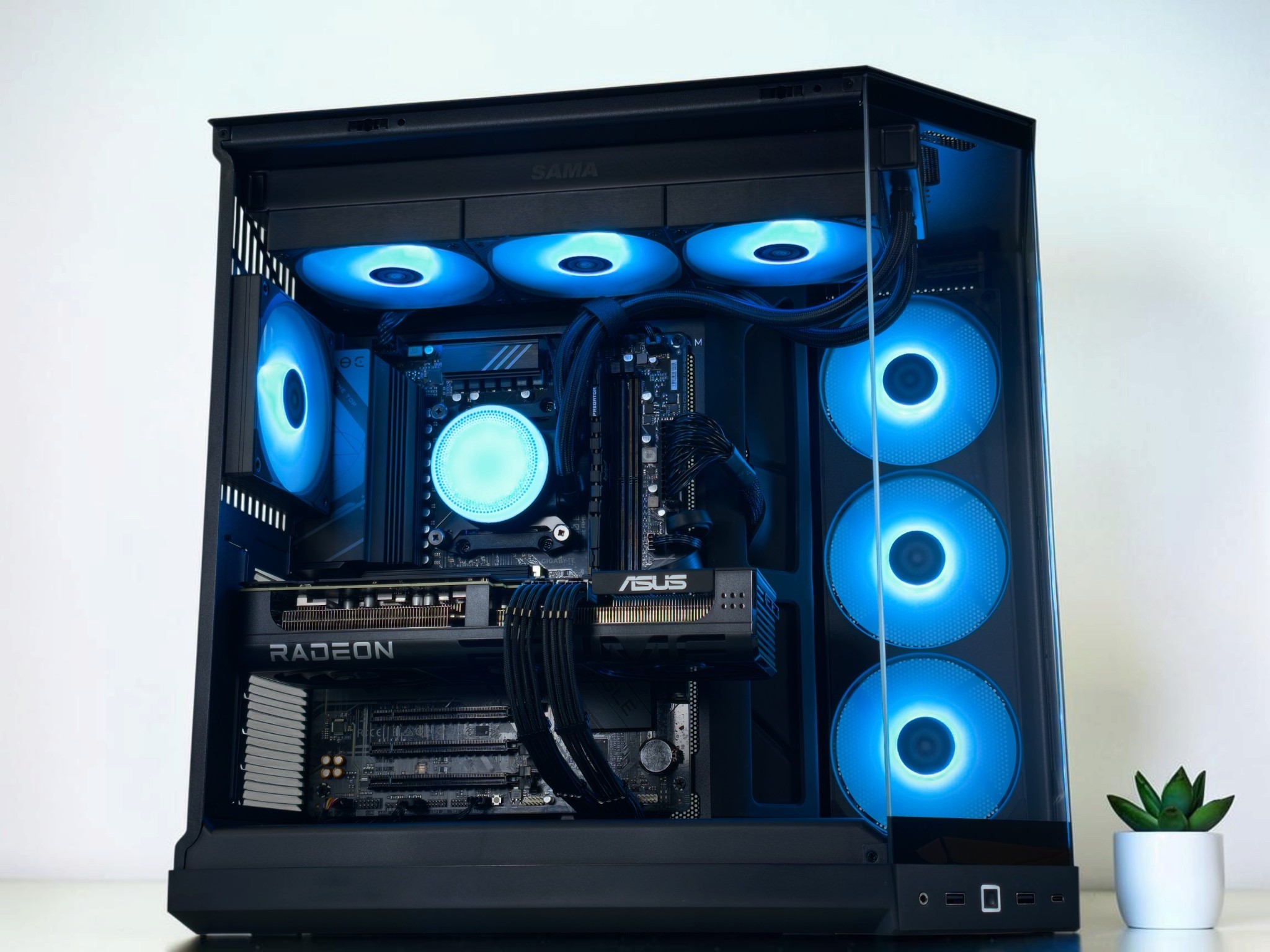 🪐🟠Titan🌌 AMD RX 9070 GRE 🌌AMD Ryzen 7 8700F🌌16GB DDR5🌌1TB NVME