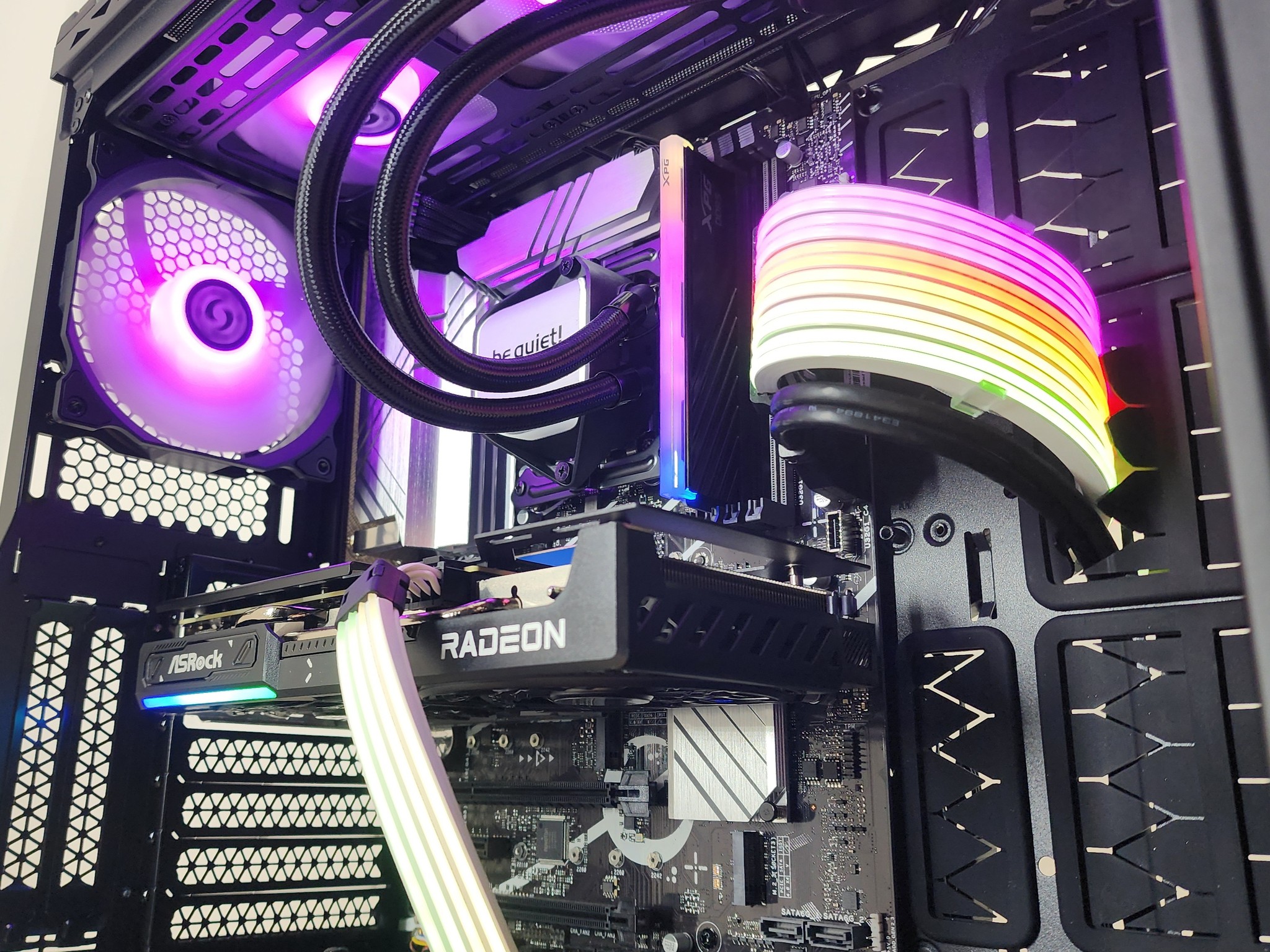 Gaming PC i7-14700KF 16GB RAM 1TB SSD RX 9060 XT 16GB Windows 11 Computer
