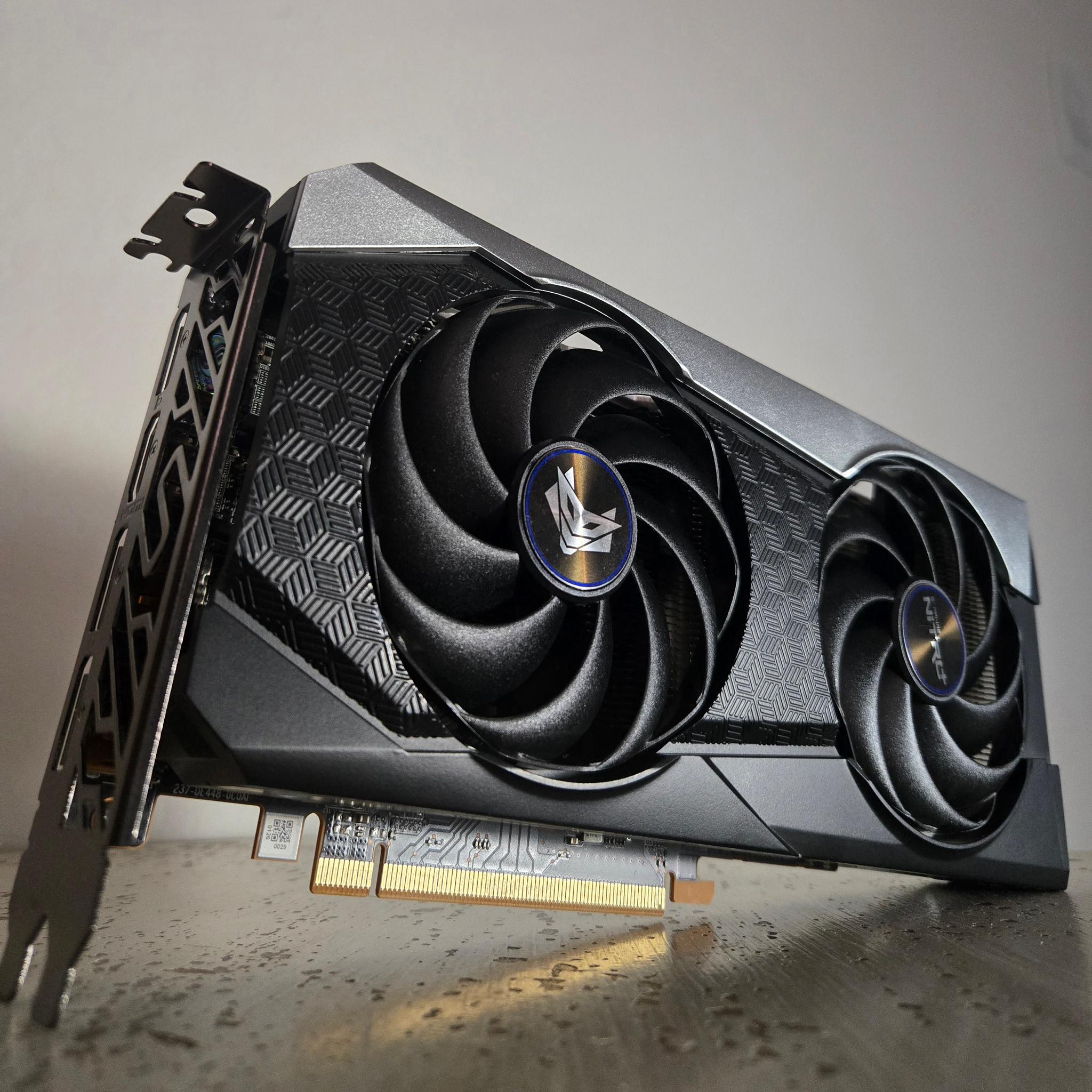RX 6600 XT | Sapphire Nitro+ | RGB