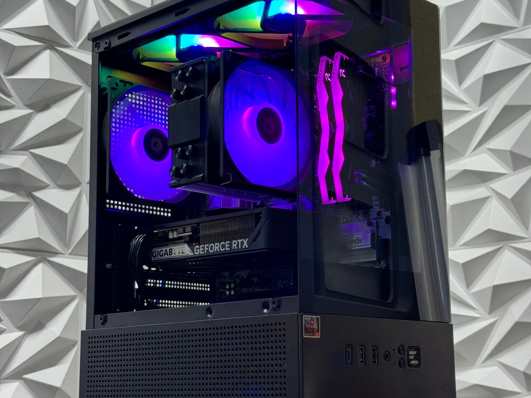 RTX 5060 / Ryzen 5 7600x / 16GB 6000MHz DDR5 / 500GB P310 Crucial ssd / windows 11 pro