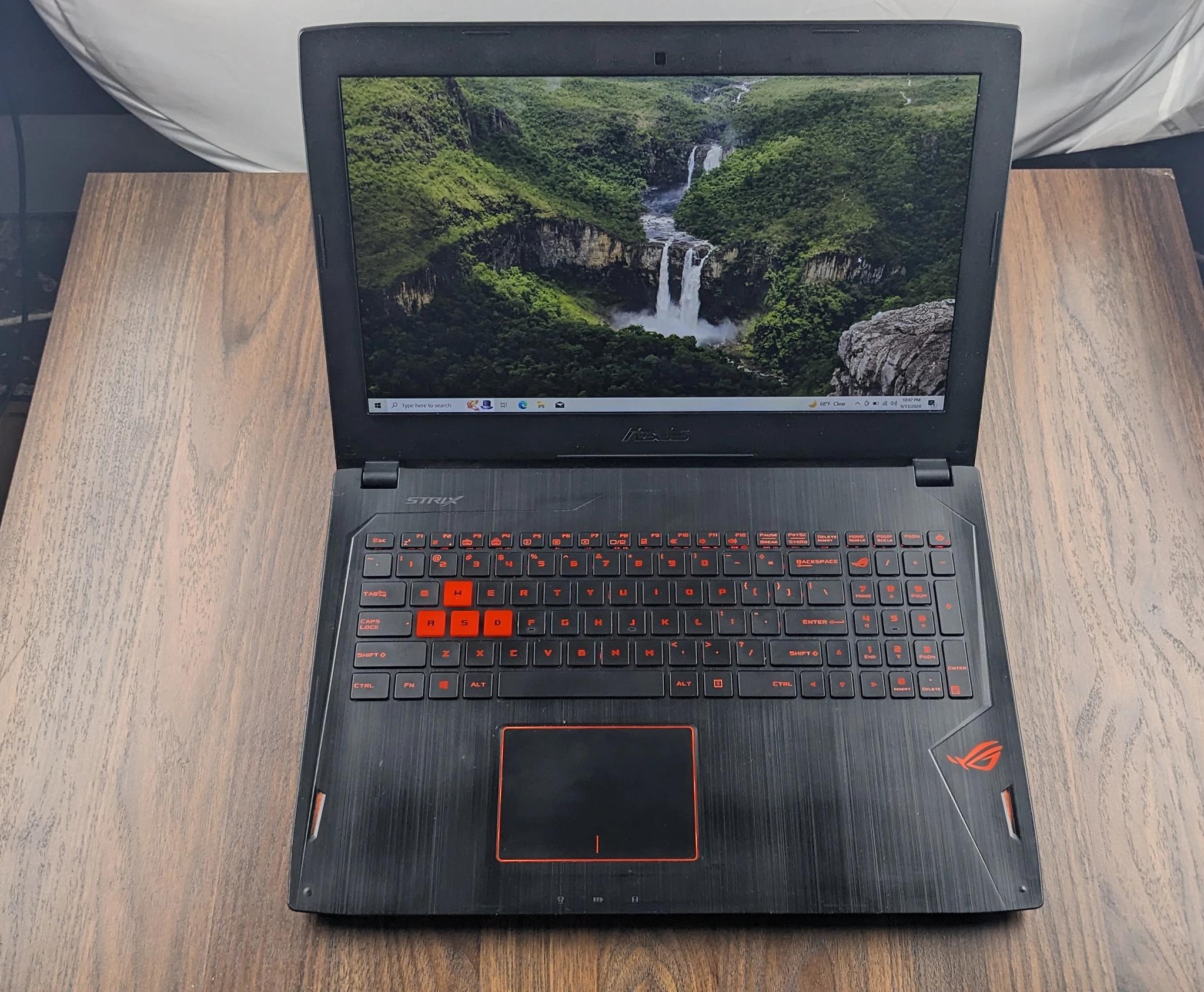 ASUS Gaming 15.6" GTX 1060, i7-7700HQ, 16GB 2400mhz, 1TB NVMe. Gaming Laptop