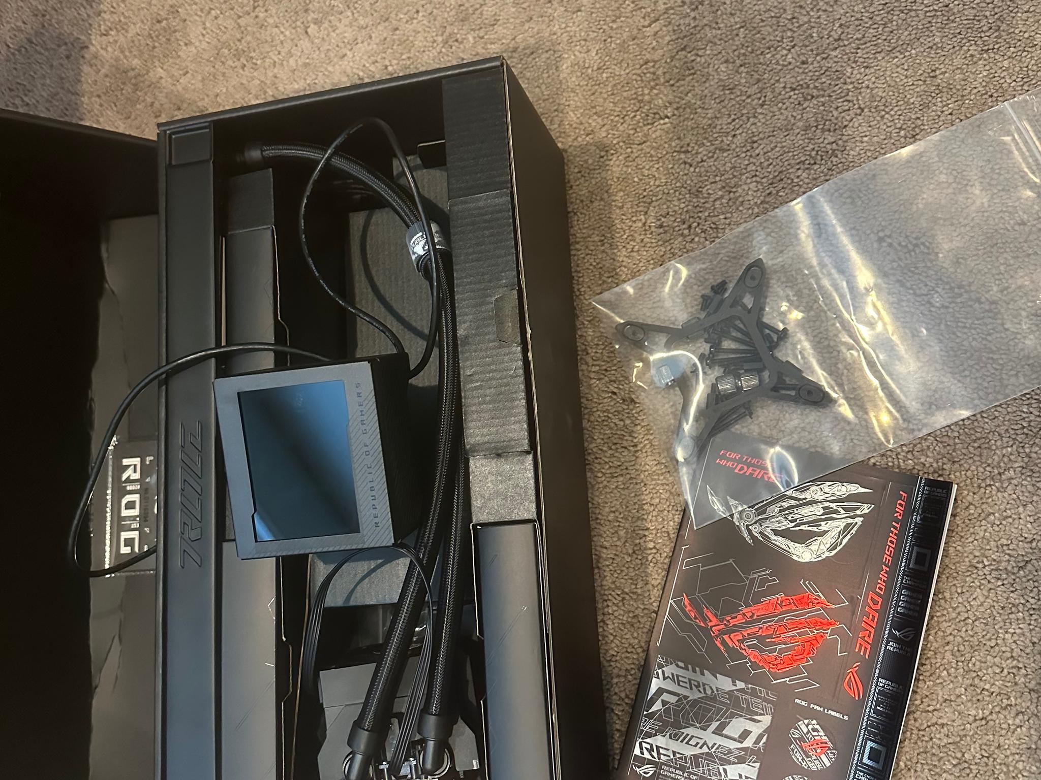 Asus rog Ryjuin lll aio pump
