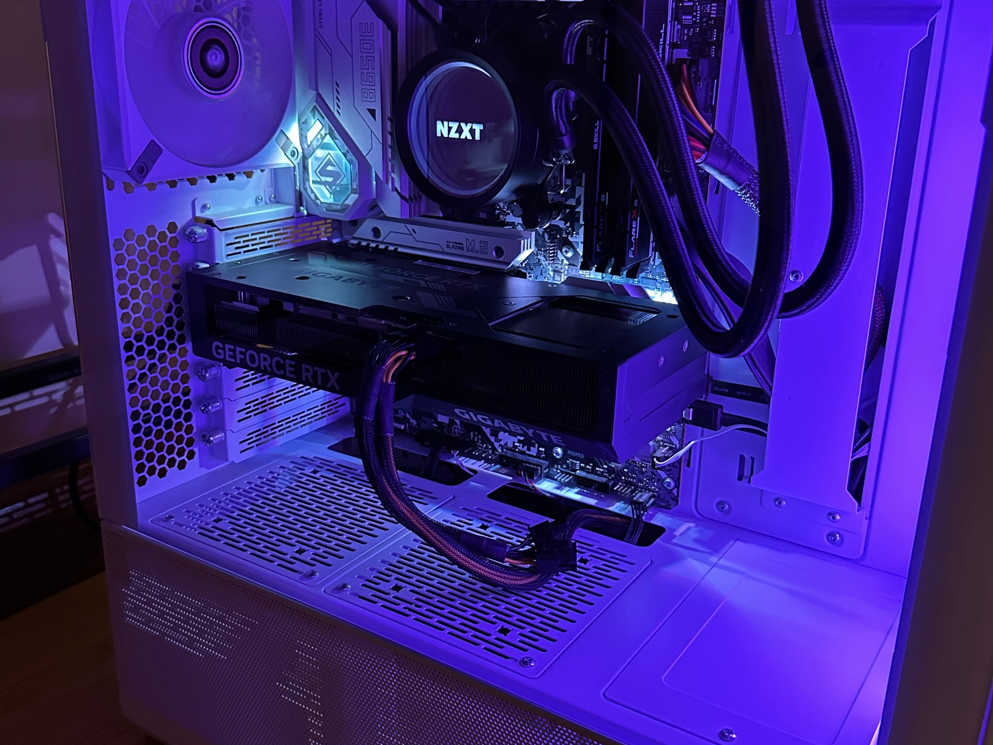 1440P Gaming Desktop RTX 4070 12GB, Ryzen 7 7700x 32GB Ram, Plenty of Storage