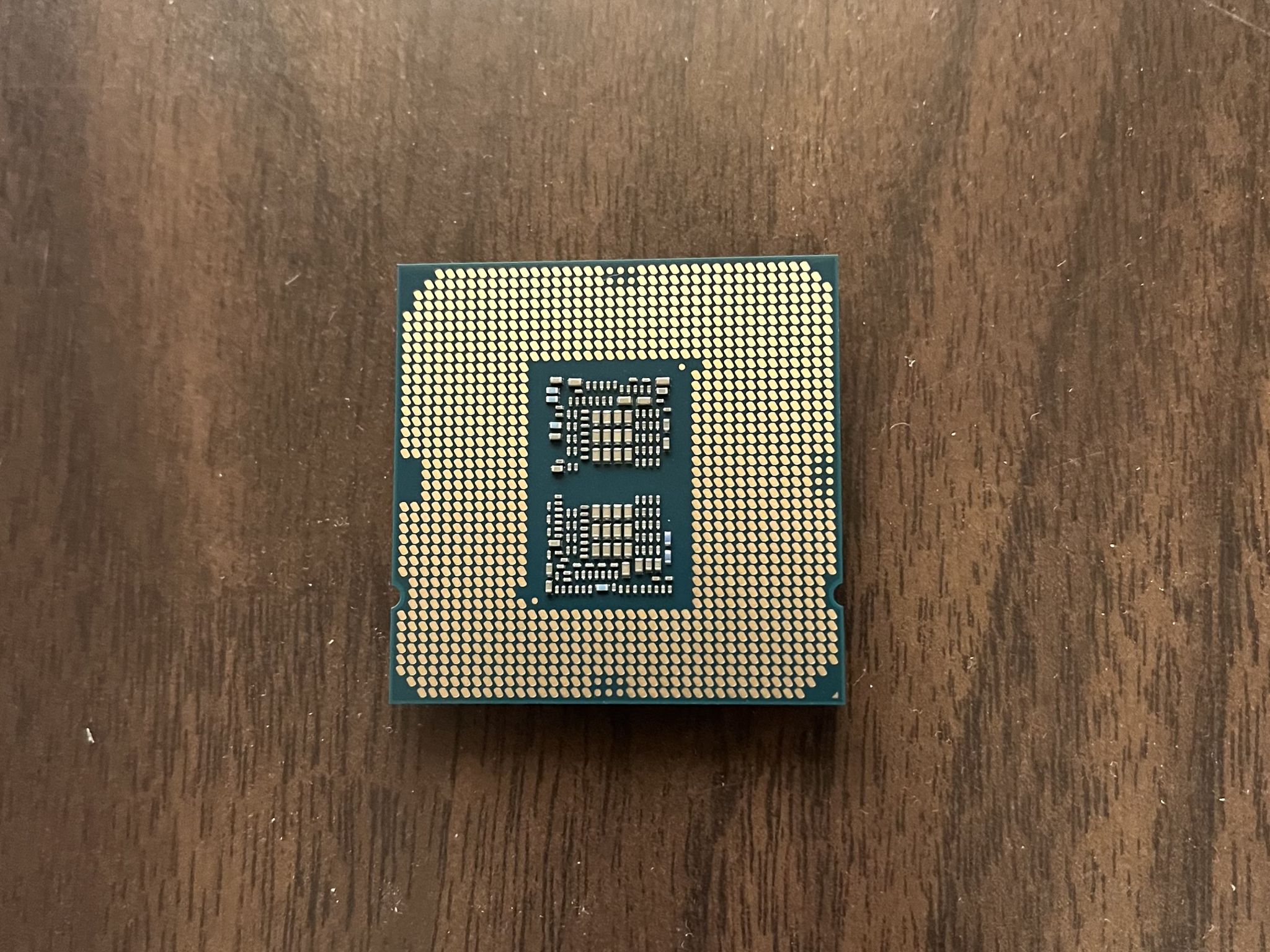 I9-10850K | 10-Core / 20-Thread |