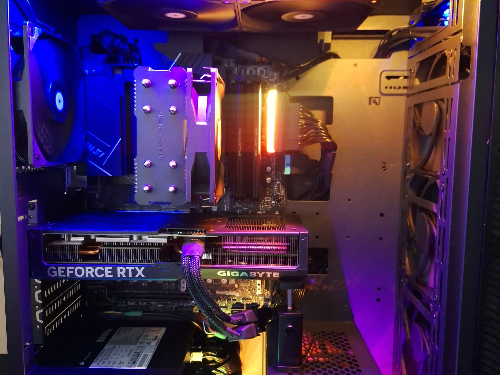 🔥 High-Performance Build – i5-14600KF | RTX 4070 Super OC | 4400MHz DDR4 | 1TB NVMe | 1000W PSU 🔥