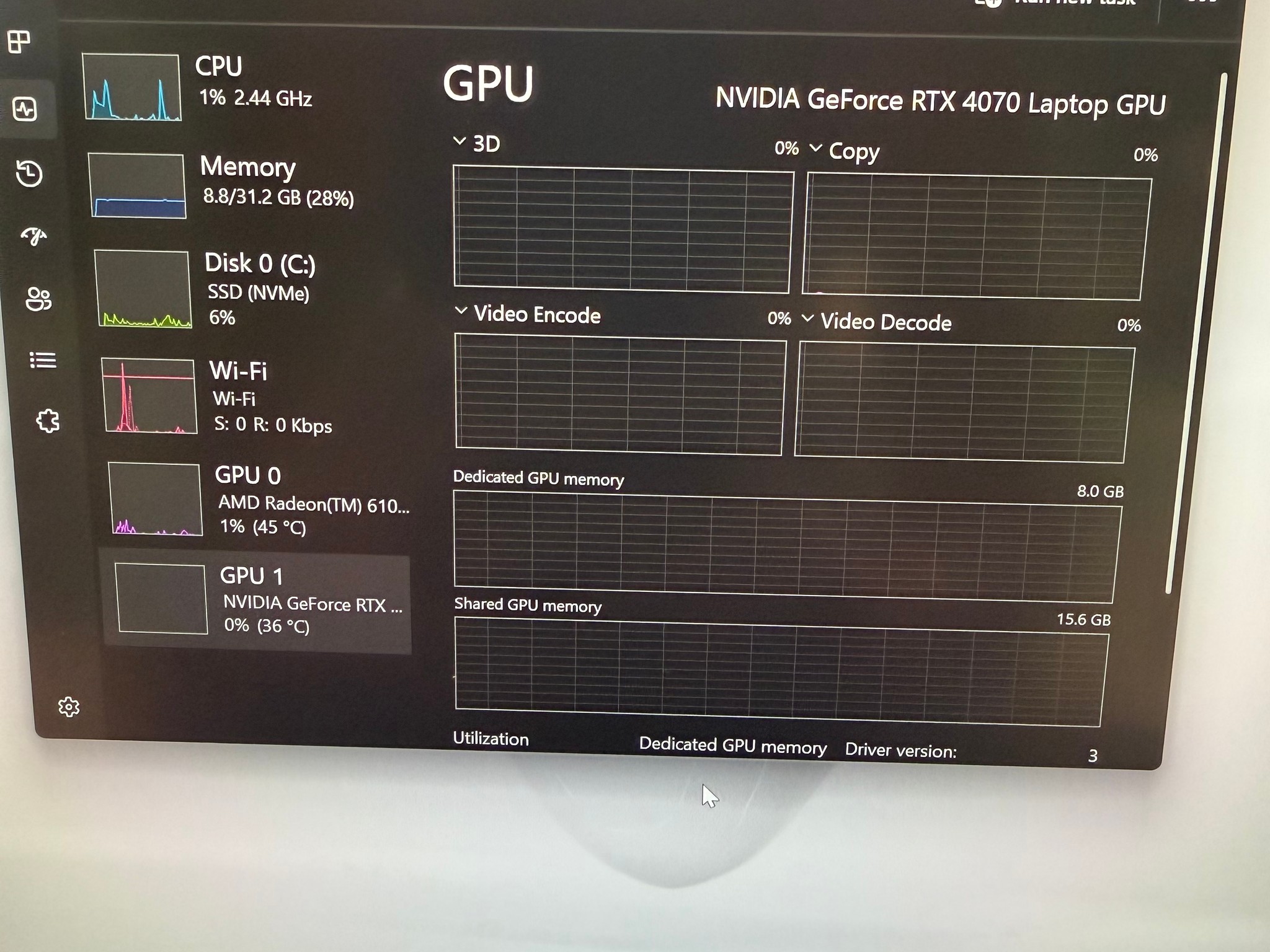 Alienware m16 R1 Gaming Laptop RTX 4070 Ryzen 9 7845HX 32GB RAM 1TB NVMe