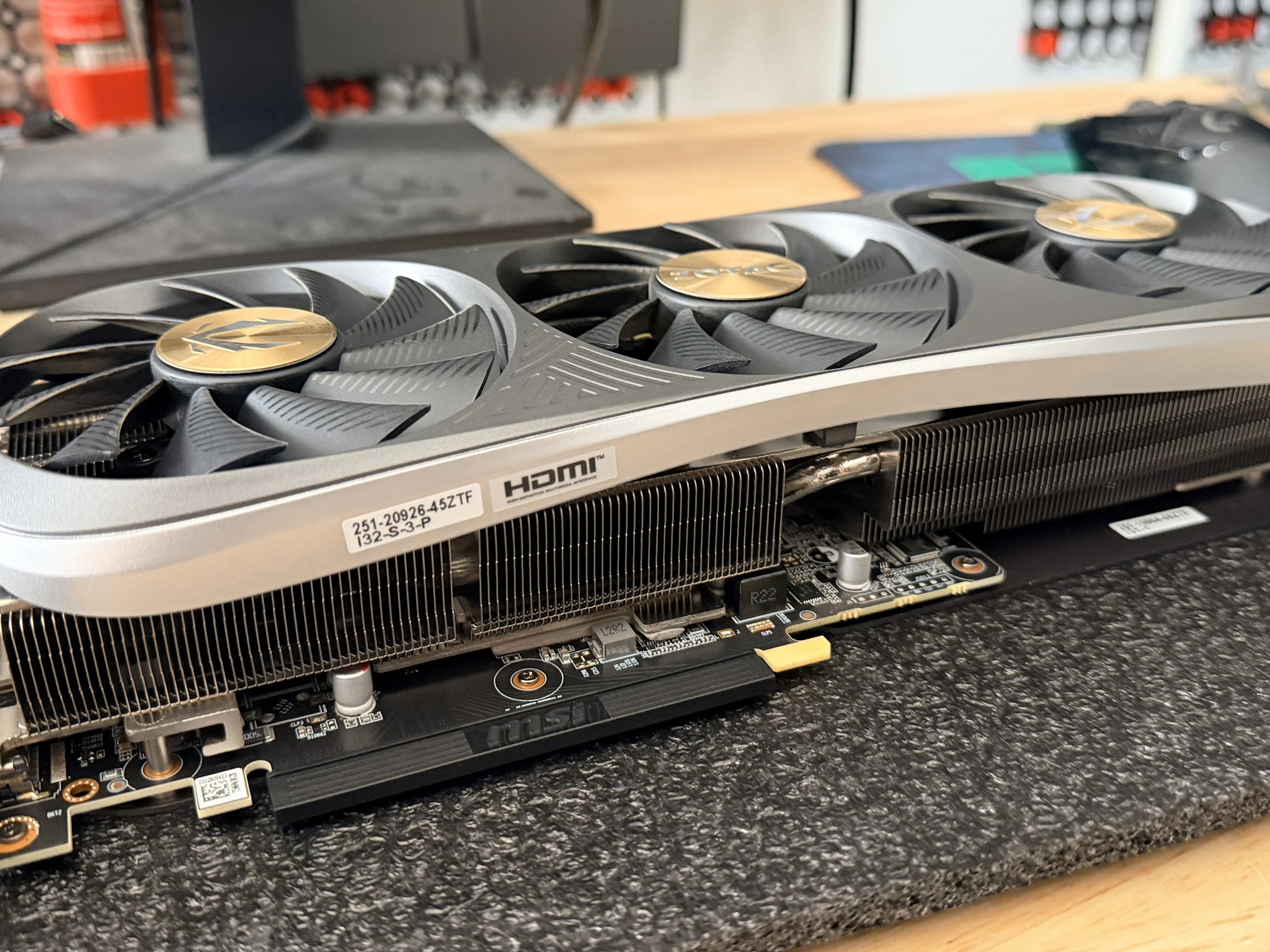 ZOTAC GAMING GeForce RTX 4070 Ti Trinity OC