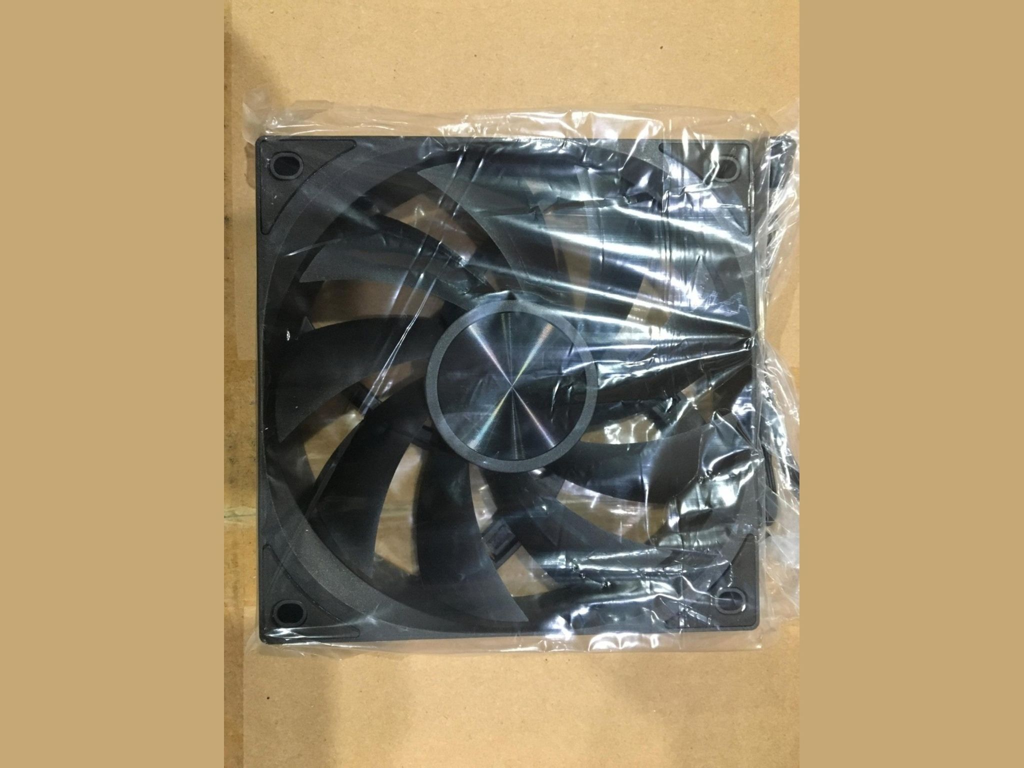 Bitspower 120mm 4-Pin PC Case Fans Black BPAS-1225A-BK 6 Pack - New