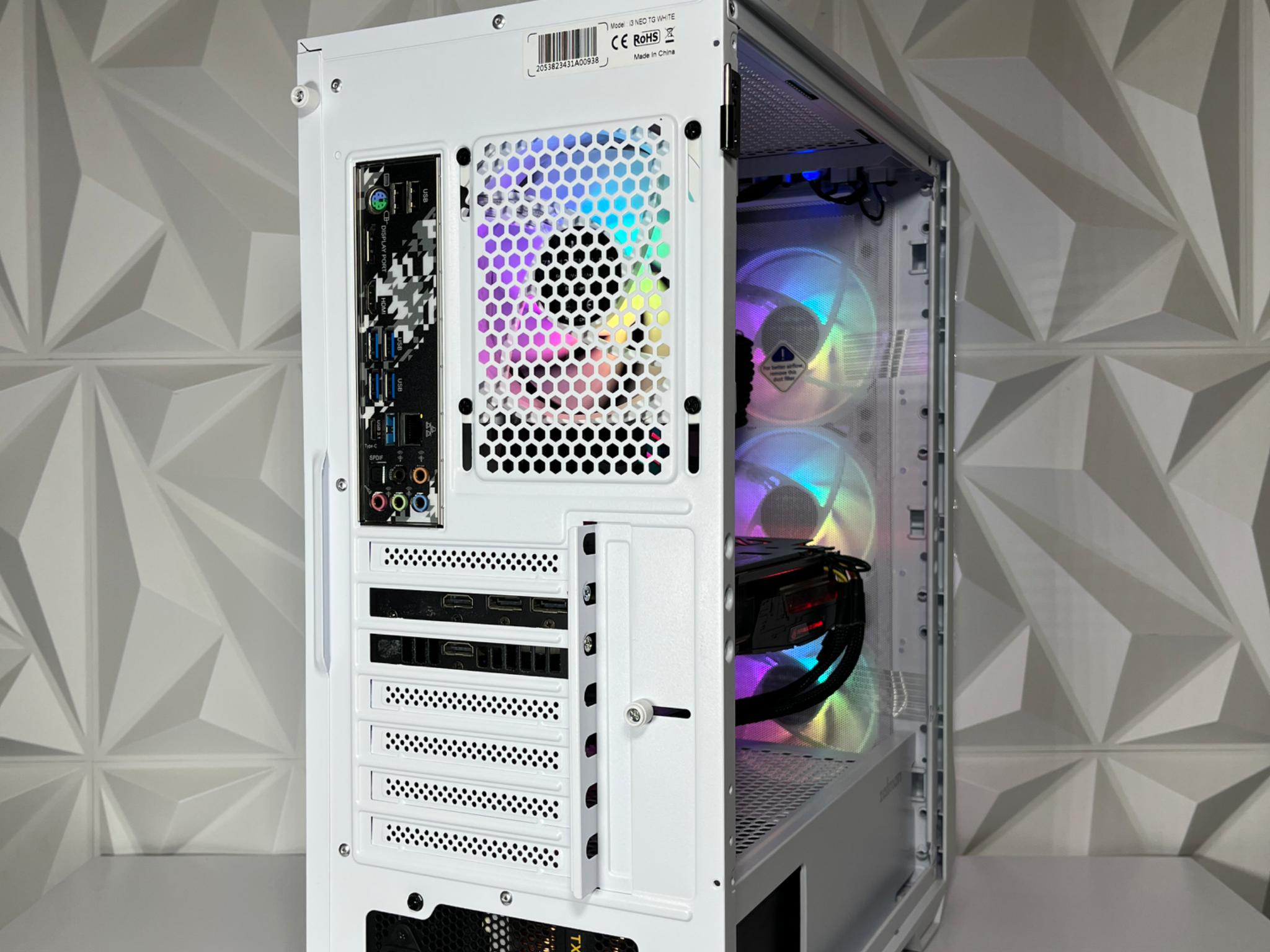 RTX 2060 6GB, Ryzen 7 2700X, 16GB RAM | White RGB Gaming Computer/PC