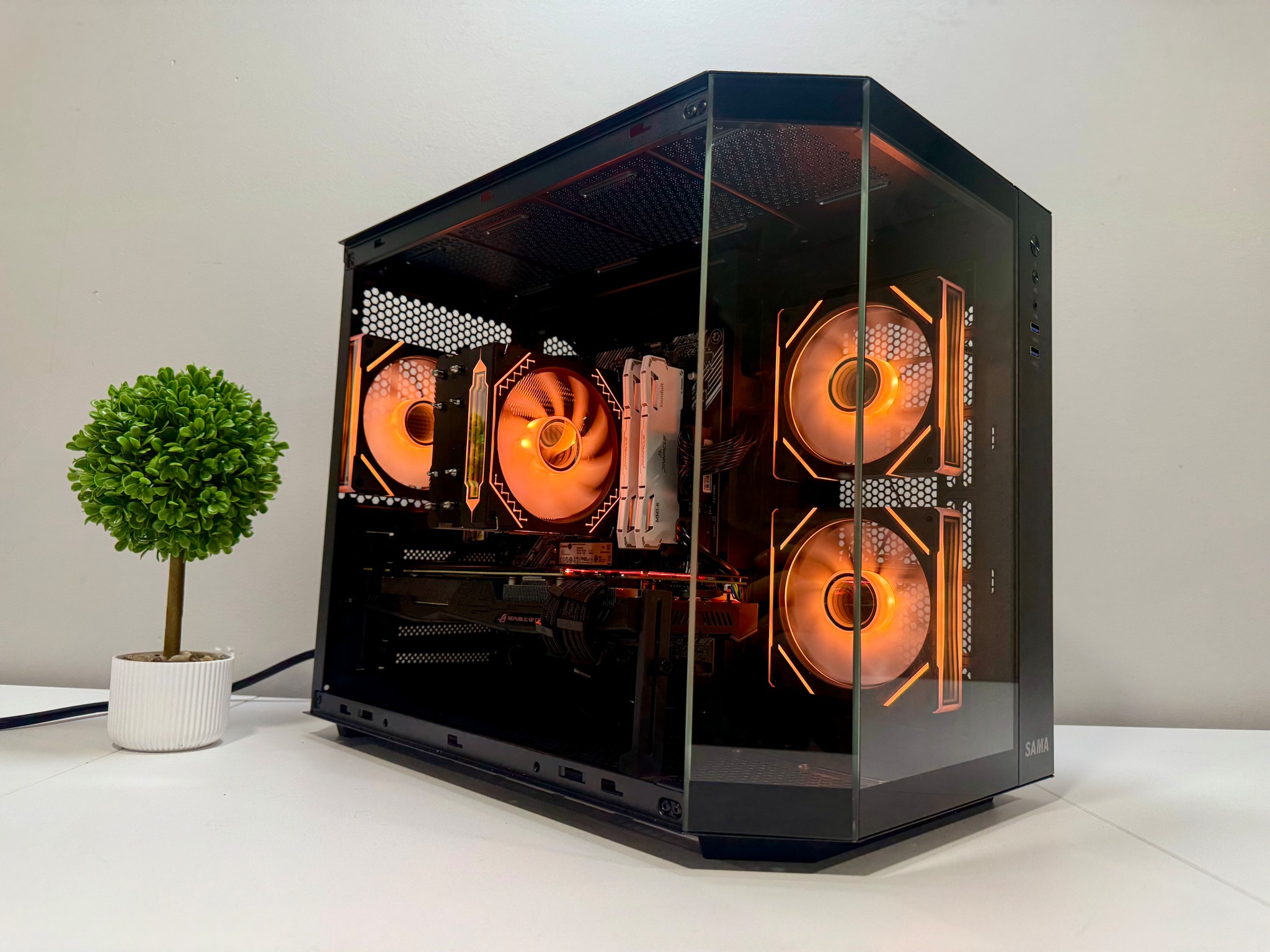 GTX 1080 | Ryzen 5 3600 | 32GB DDR4 | 1 TB M.2 | 650W Gold PSU | ARGB Fans | Windows 11
