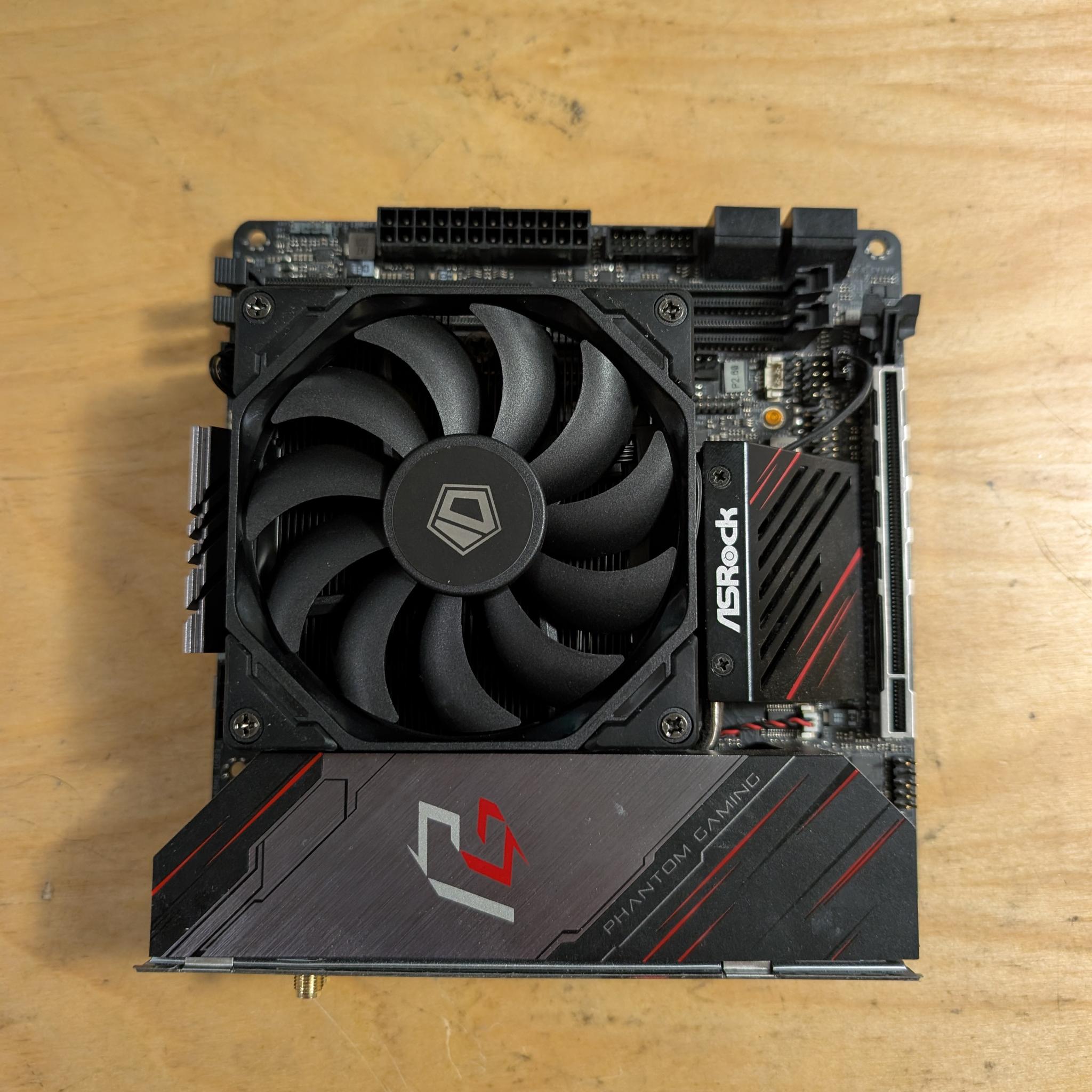 AsRock X570 itx / AMD Ryzen 3 3200G / CPU cooler