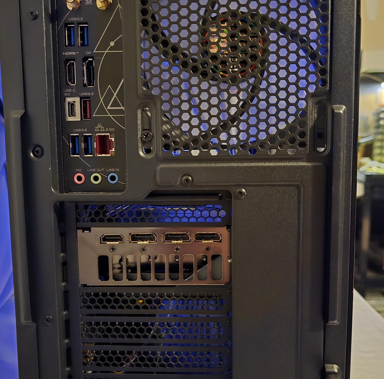 5070 / I7 14700k Battle Blue