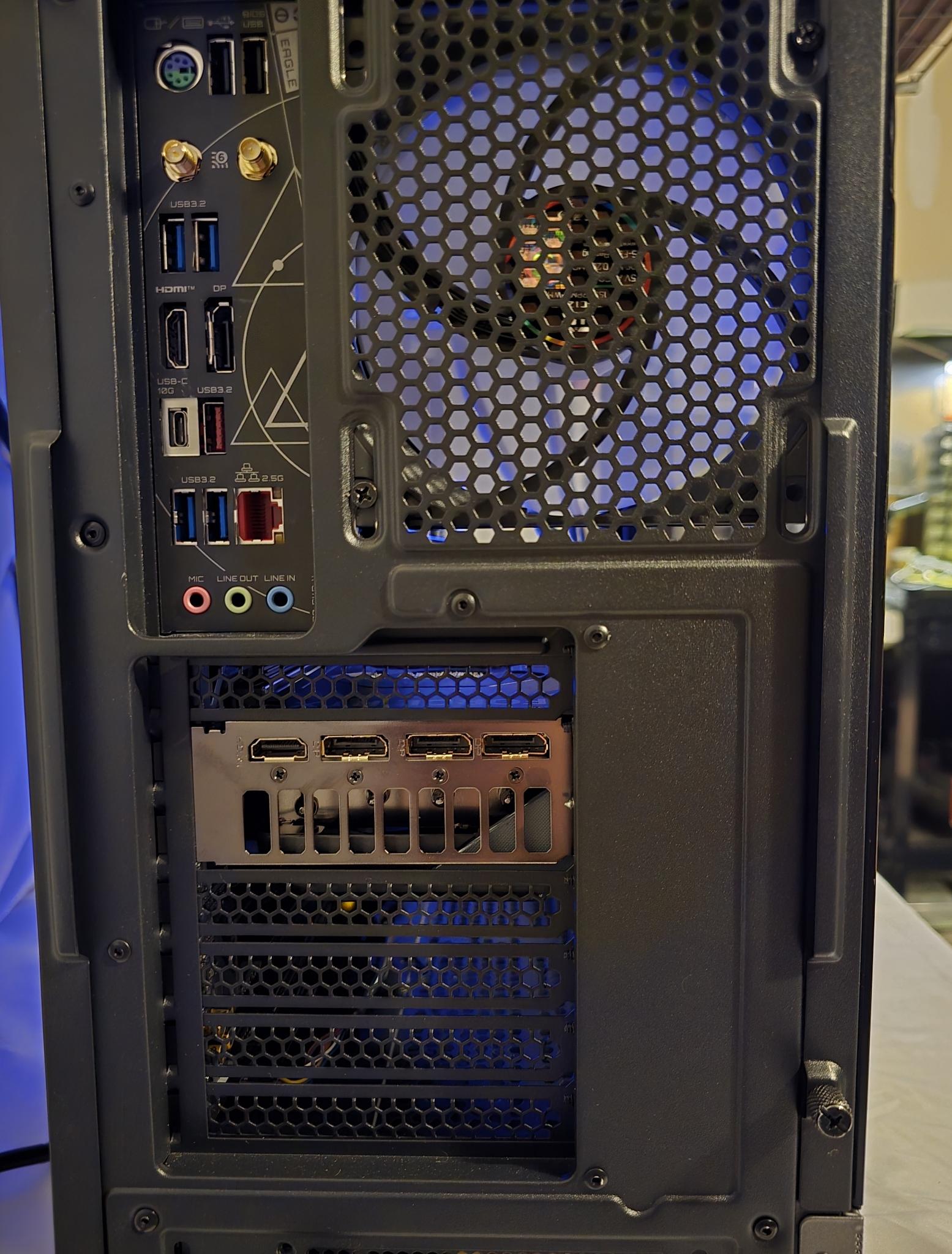 5070 / I7 14700k Battle Blue